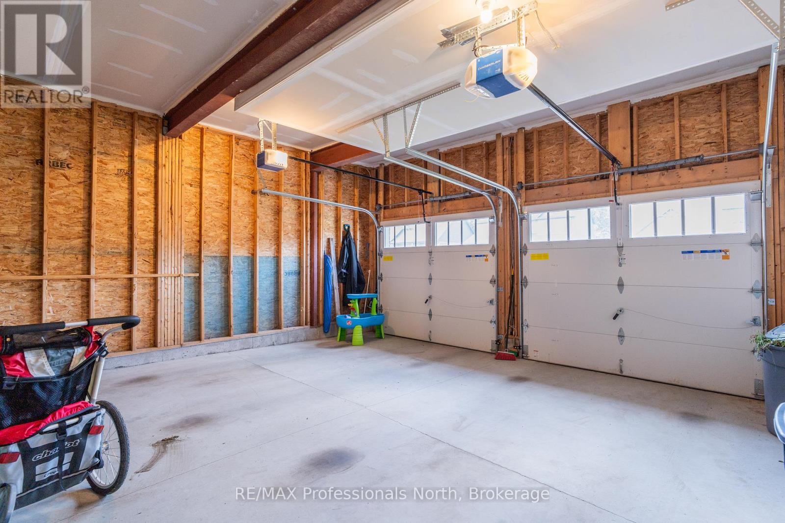 35 Woodstream Drive, Huntsville, Ontario  P0A 1B7 - Photo 43 - X12405400