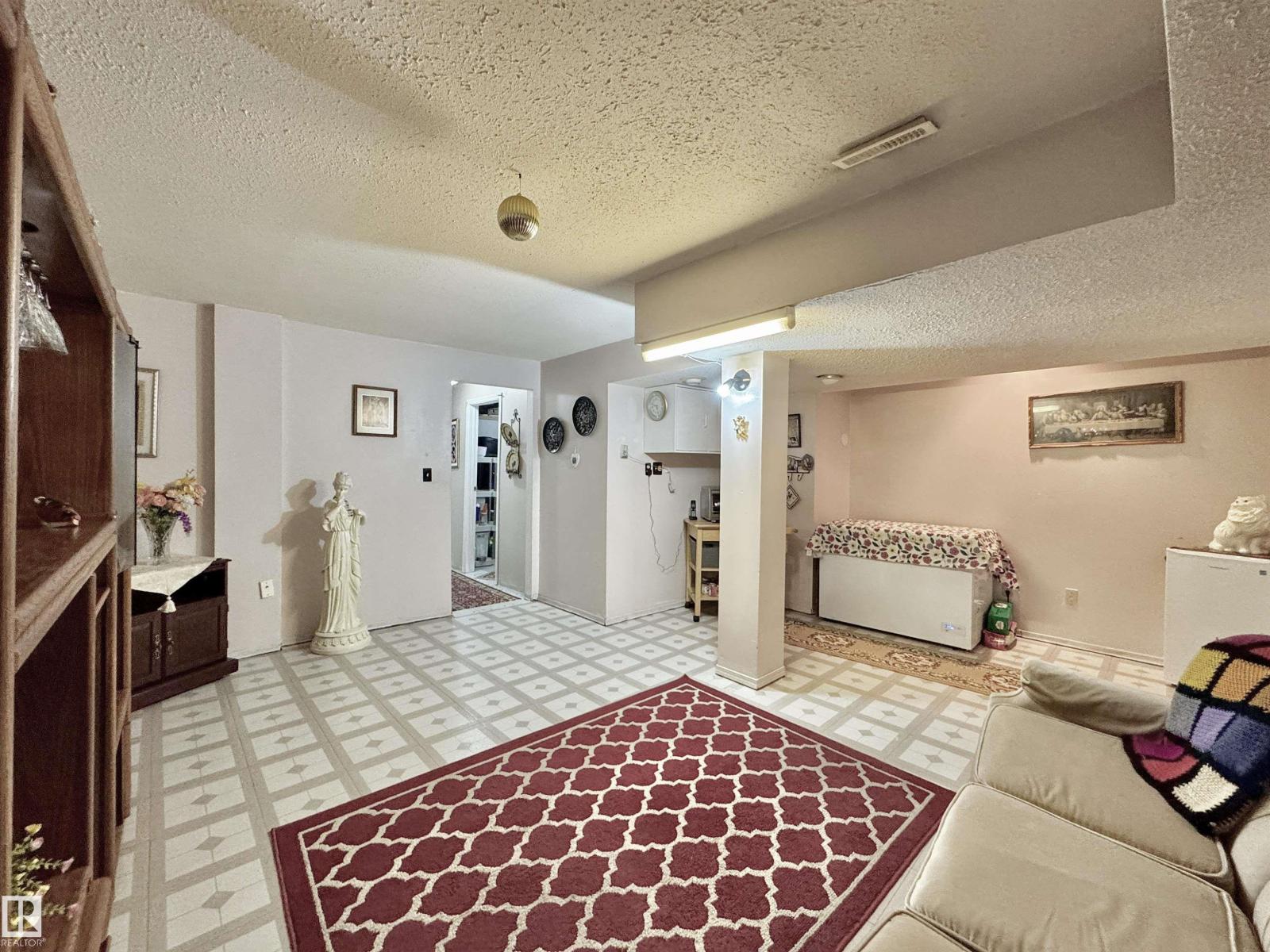 2303 139 Av Nw, Edmonton, Alberta  T5Y 1S1 - Photo 40 - E4457901