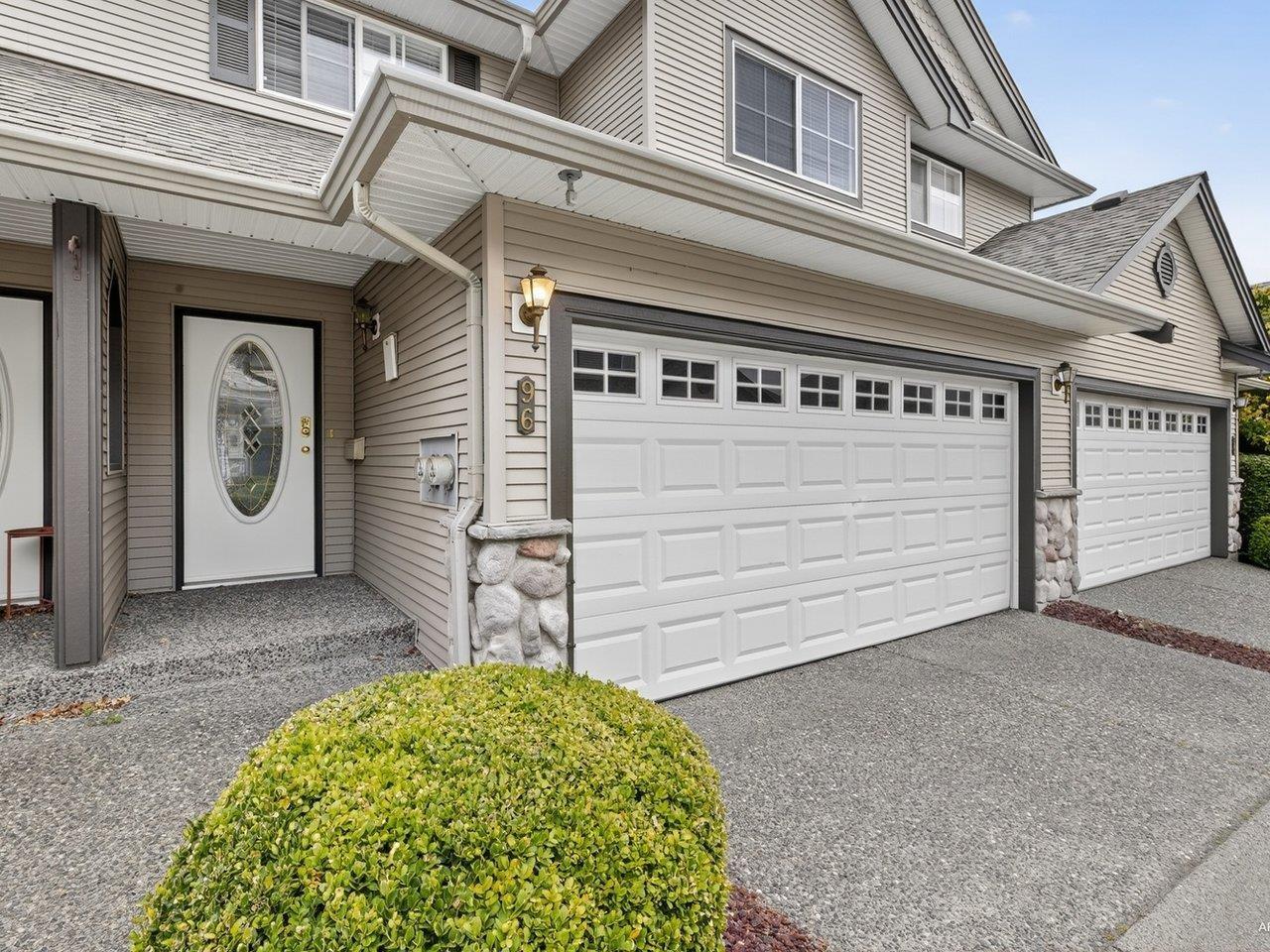 96 46360 Valleyview Road, Promontory, Chilliwack, British Columbia  V2R 5L7 - Photo 2 - R3047791