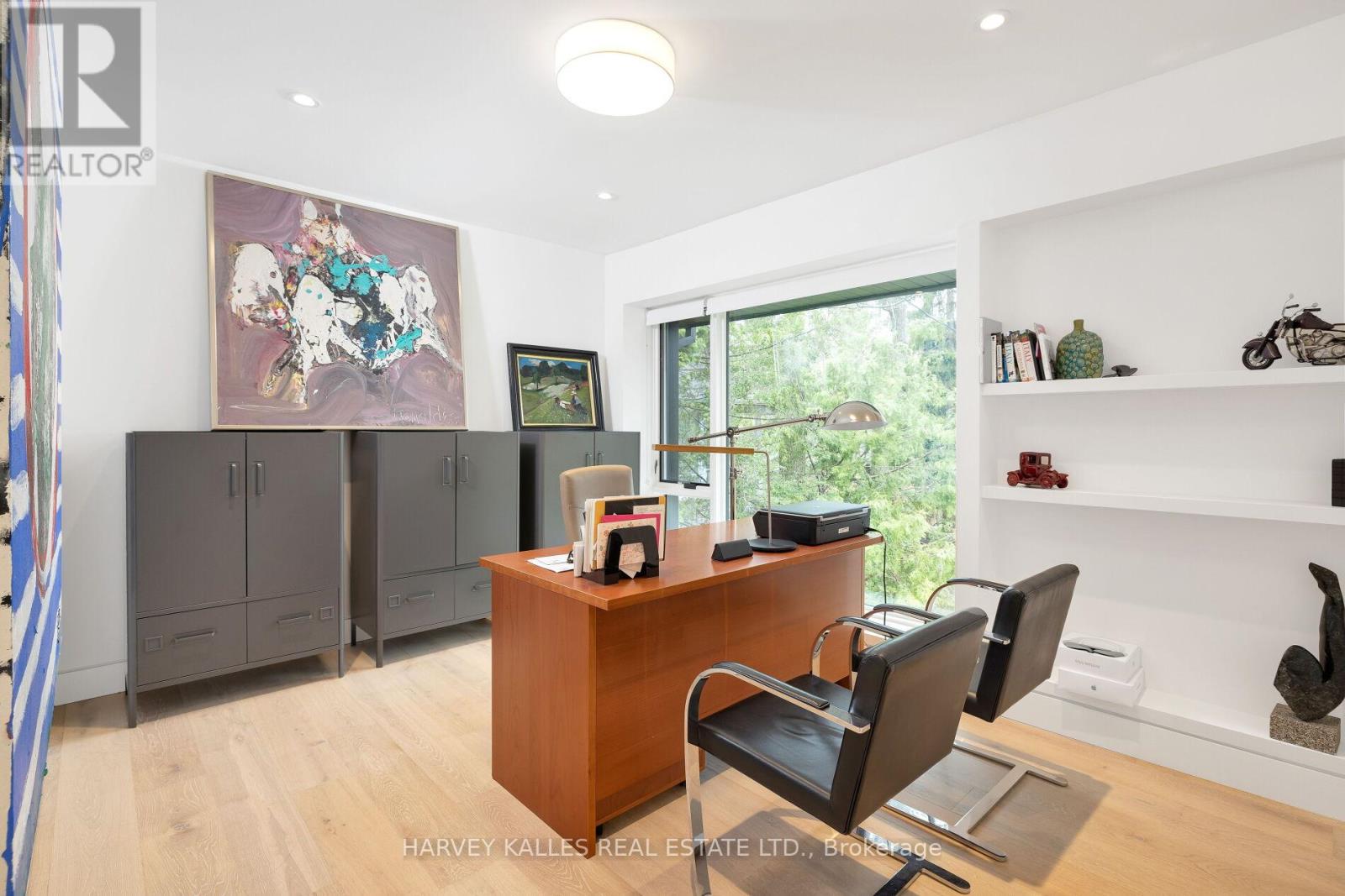 30 Edenbrook Hill, Toronto (Edenbridge-Humber Valley), Ontario  M9A 3Z6 - Photo 31 - W12405349