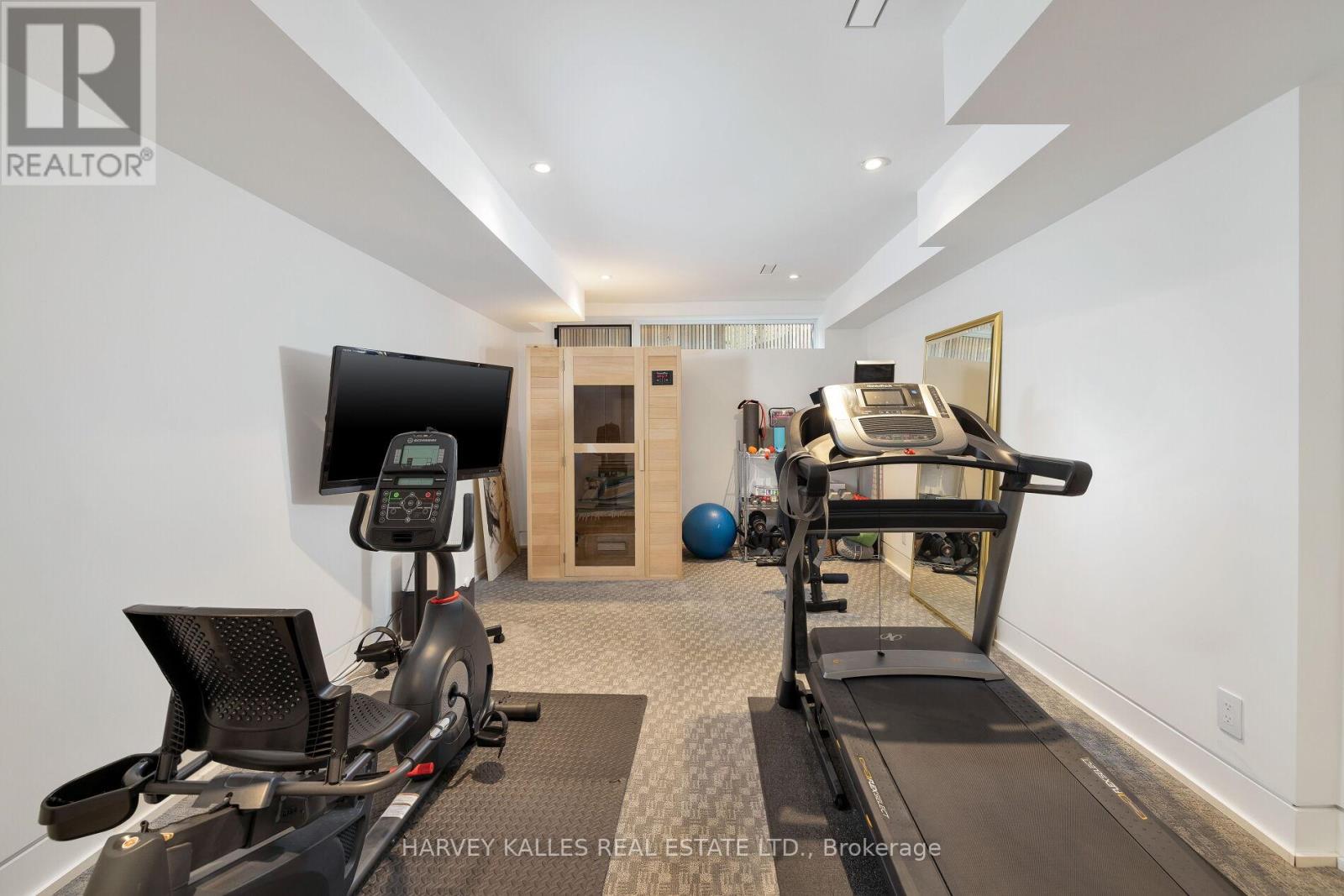 30 Edenbrook Hill, Toronto (Edenbridge-Humber Valley), Ontario  M9A 3Z6 - Photo 46 - W12405349