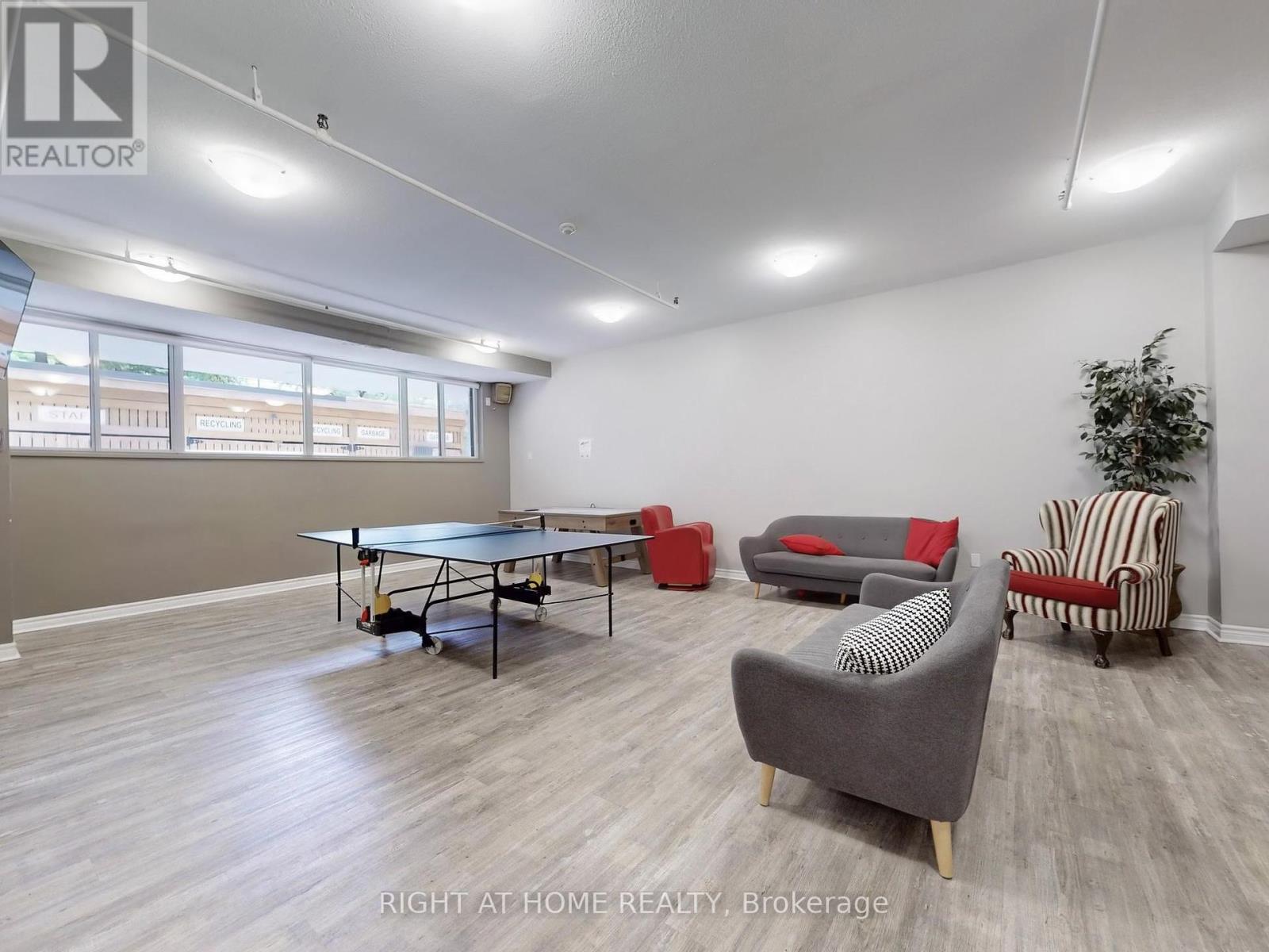 2303 - 85 Emmett Avenue, Toronto (Mount Dennis), Ontario  M6M 5A2 - Photo 43 - W12403888