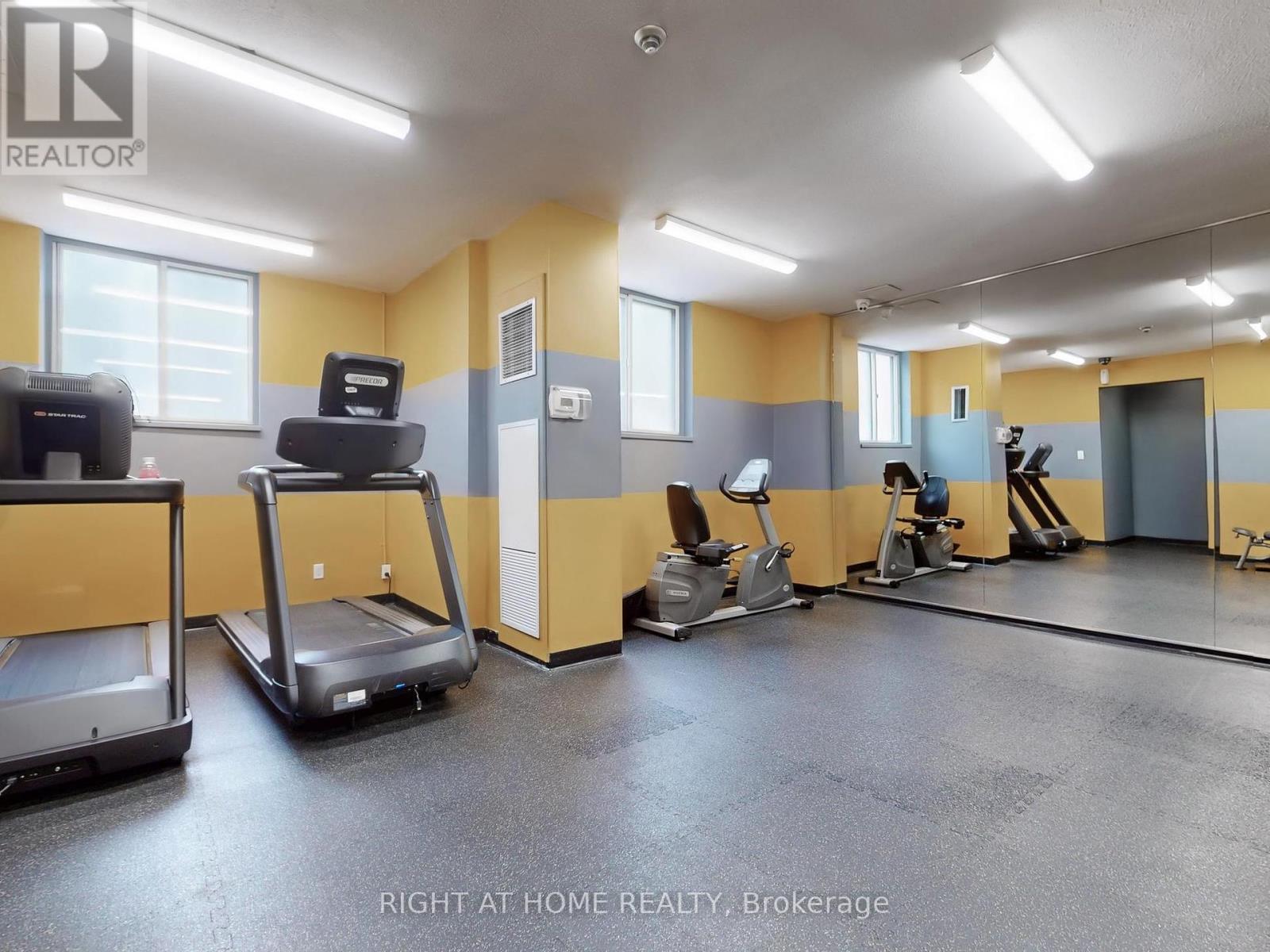 2303 - 85 Emmett Avenue, Toronto (Mount Dennis), Ontario  M6M 5A2 - Photo 41 - W12403888