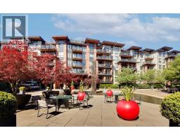 404 733 W 3rd Street, North Vancouver, Ca