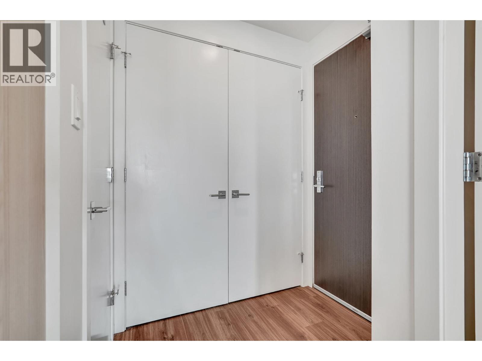 1209 1888 Gilmore Avenue, Burnaby, British Columbia  V5C 0L2 - Photo 14 - R3048206