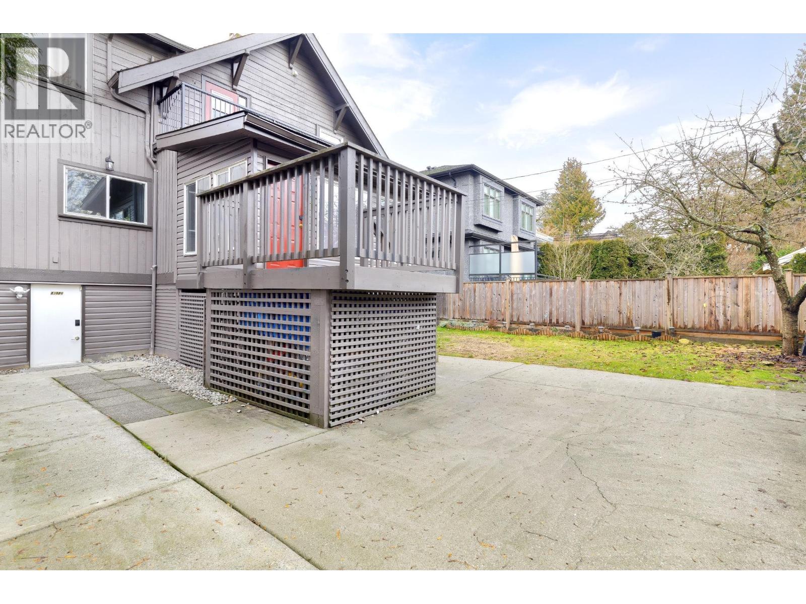 4318 W 11th Avenue, Vancouver, British Columbia  V6R 2M1 - Photo 35 - R3048198
