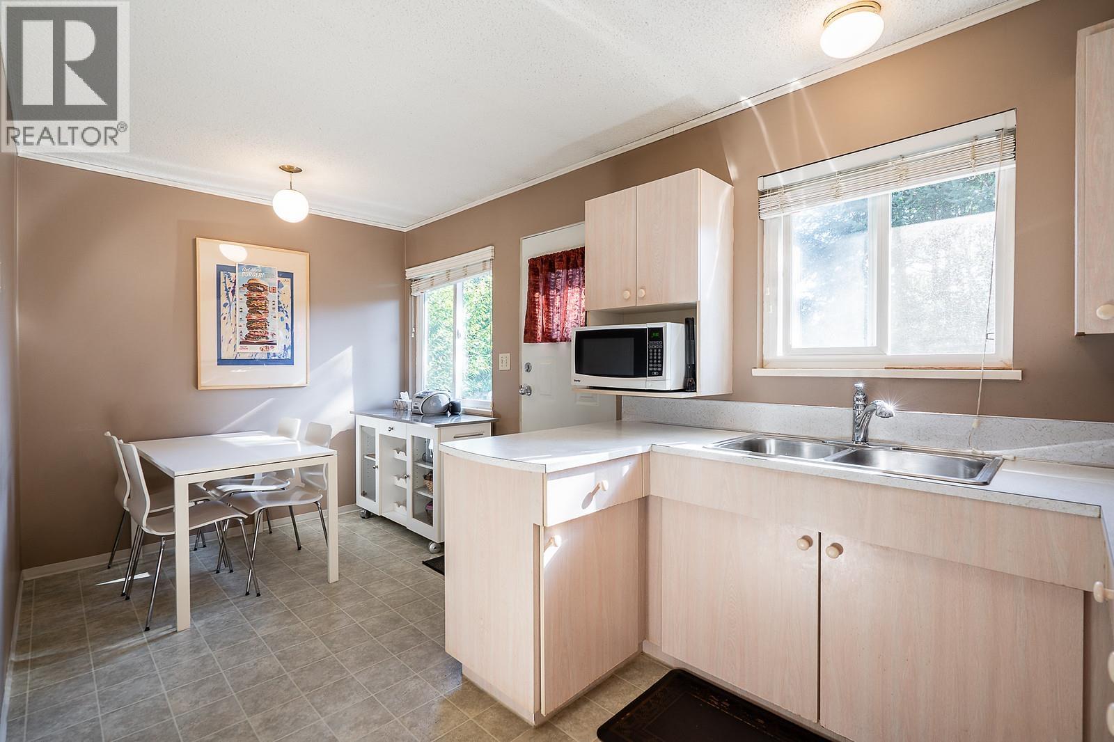 2946 Coventry Crescent, Port Coquitlam, British Columbia  V3B 4V3 - Photo 8 - R3048205