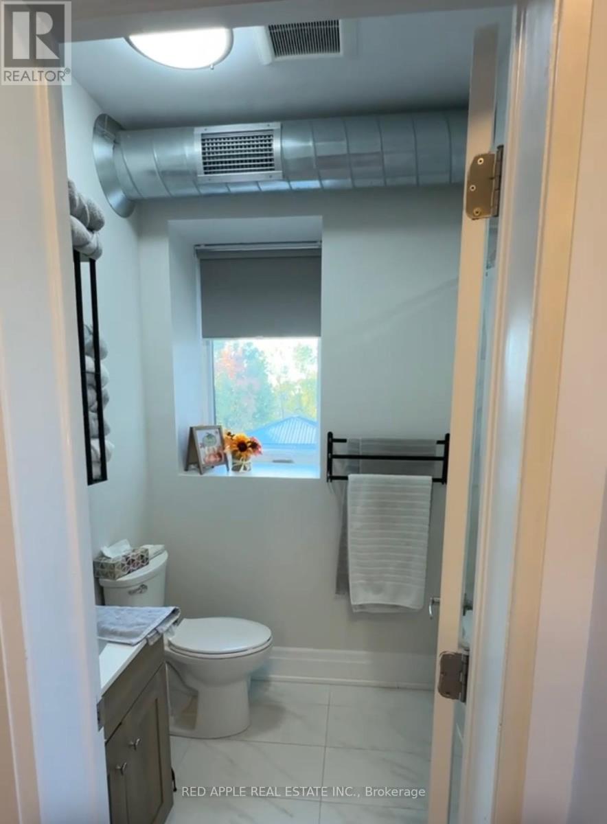 2-66 Albert Street W, Blandford-Blenheim, Ontario  N0J 1S0 - Photo 15 - X12371224