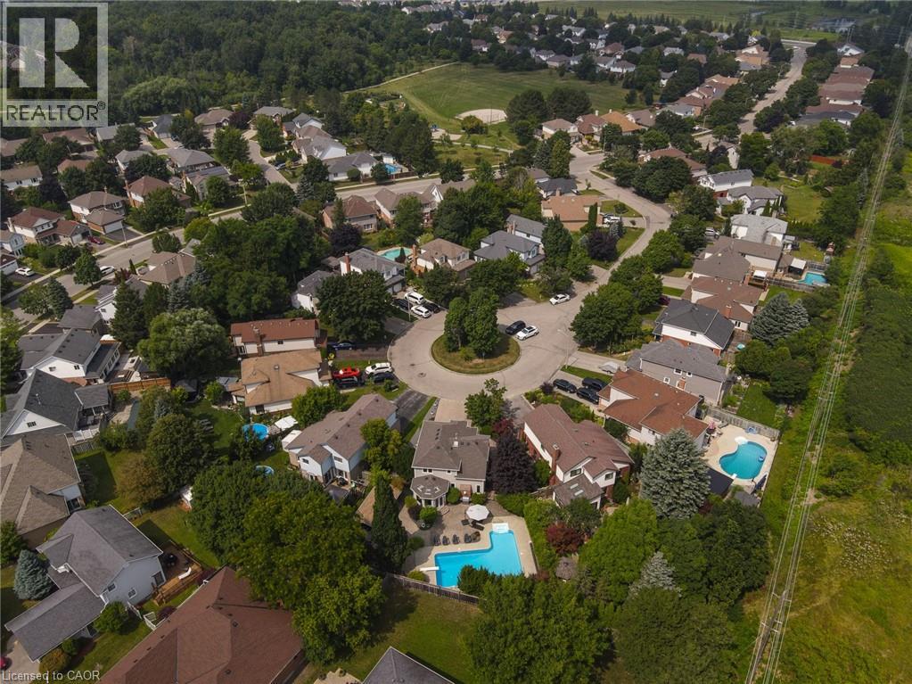 518 Baringham Place, Waterloo, Ontario  N2T 2J4 - Photo 45 - 40770175