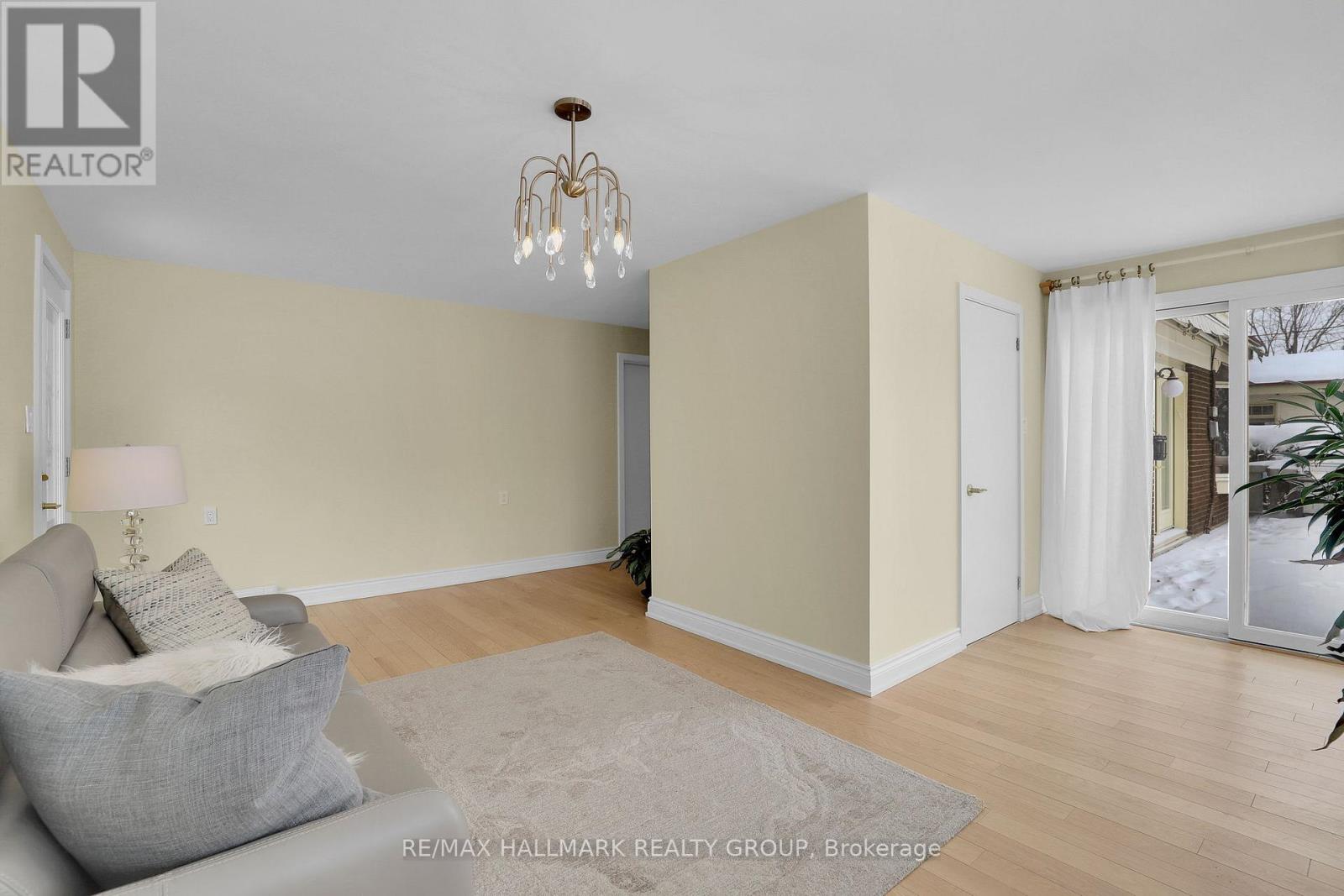 1712 Playfair Drive, Ottawa, Ontario  K1H 5S6 - Photo 28 - X12405421