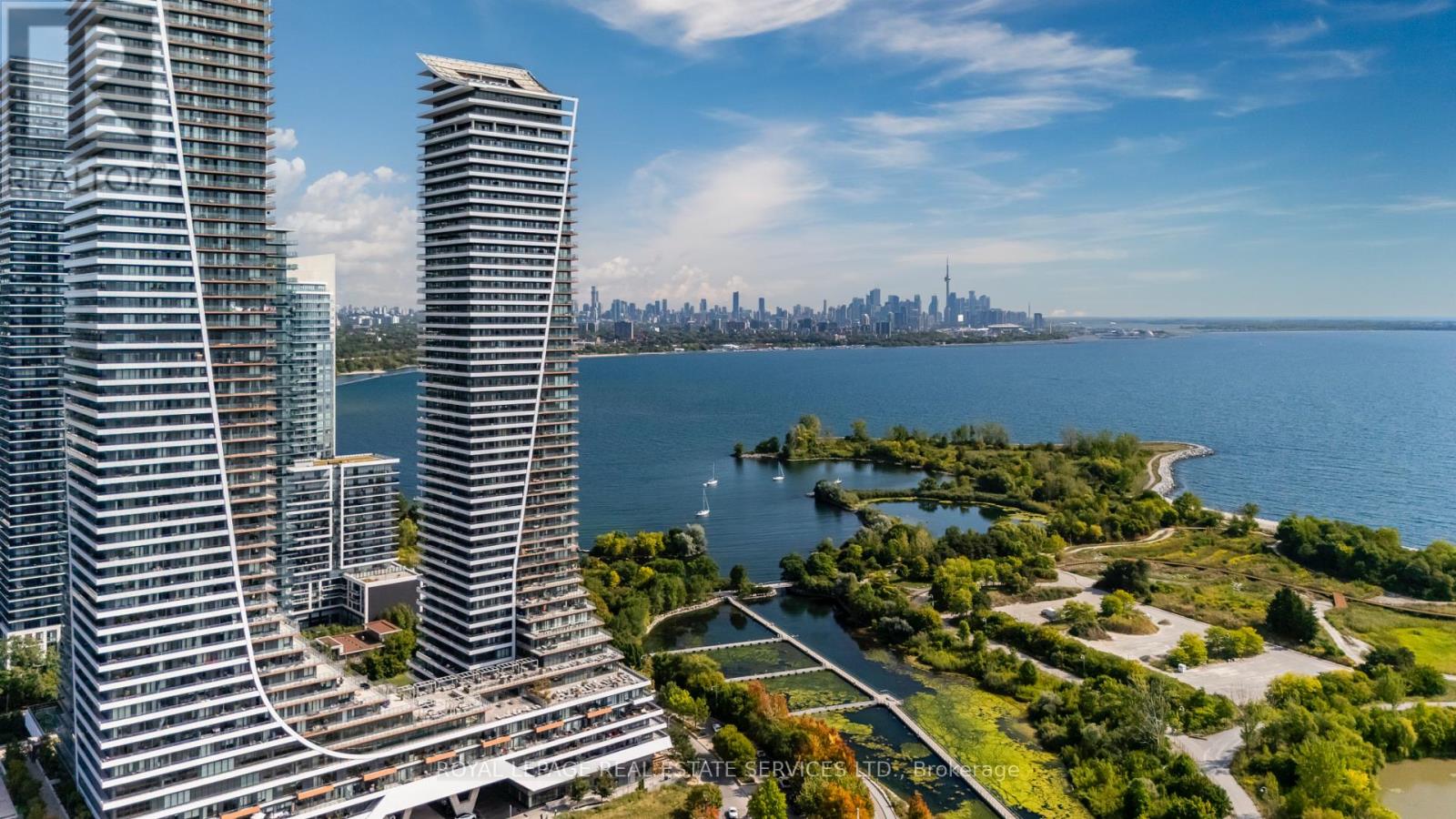 1002 - 20 SHORE BREEZE DRIVE, Toronto, Ontario