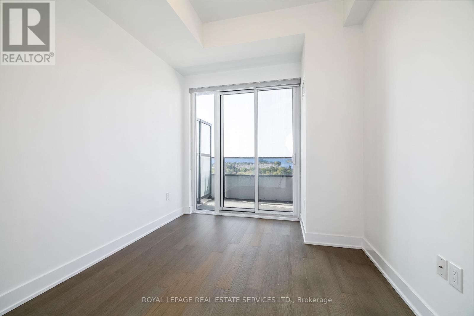 1002 - 20 Shore Breeze Drive, Toronto (Mimico), Ontario  M8V 0C7 - Photo 7 - W12405395