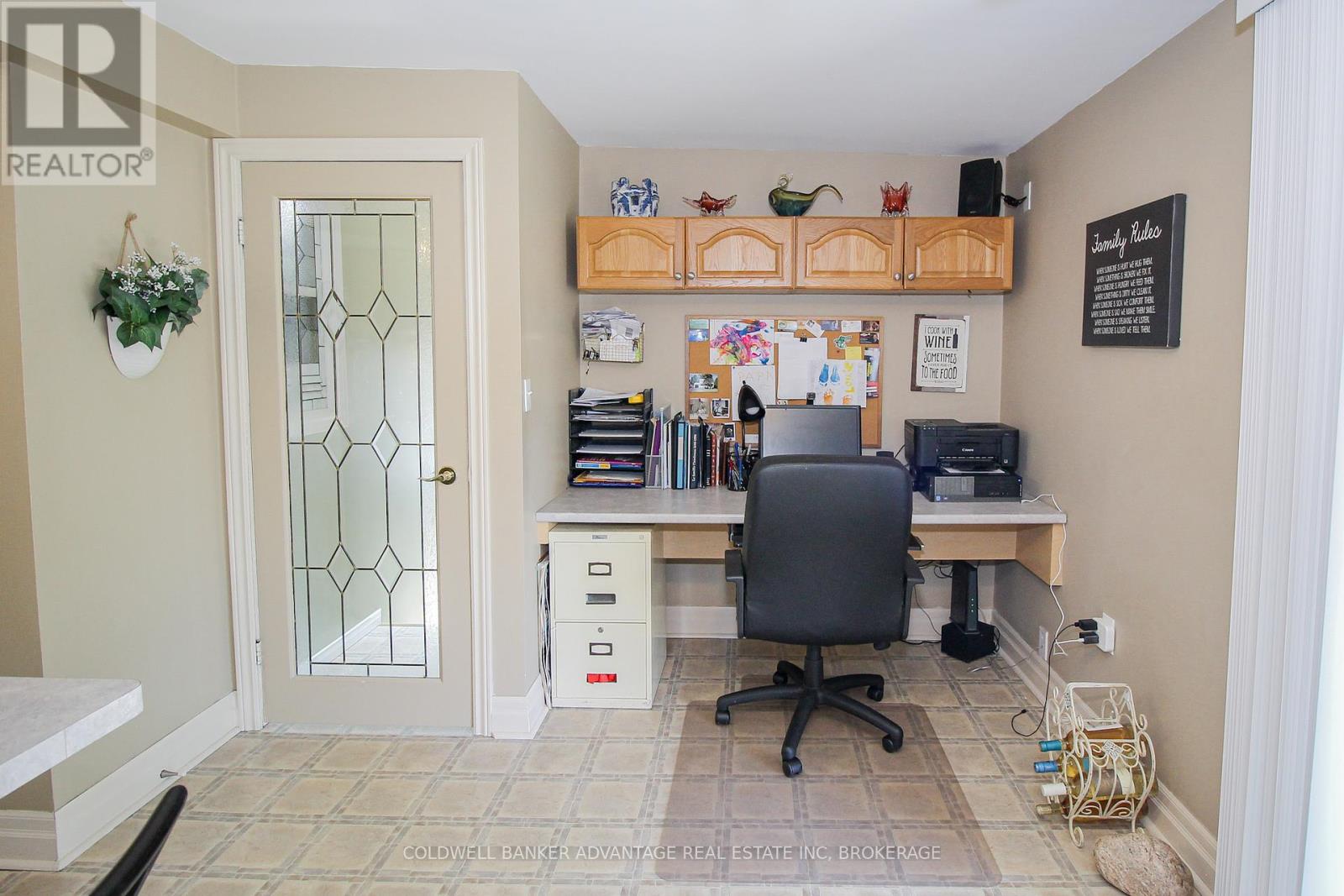 43 Gram Avenue, Welland, Ontario  L3C 1H5 - Photo 16 - X12405430