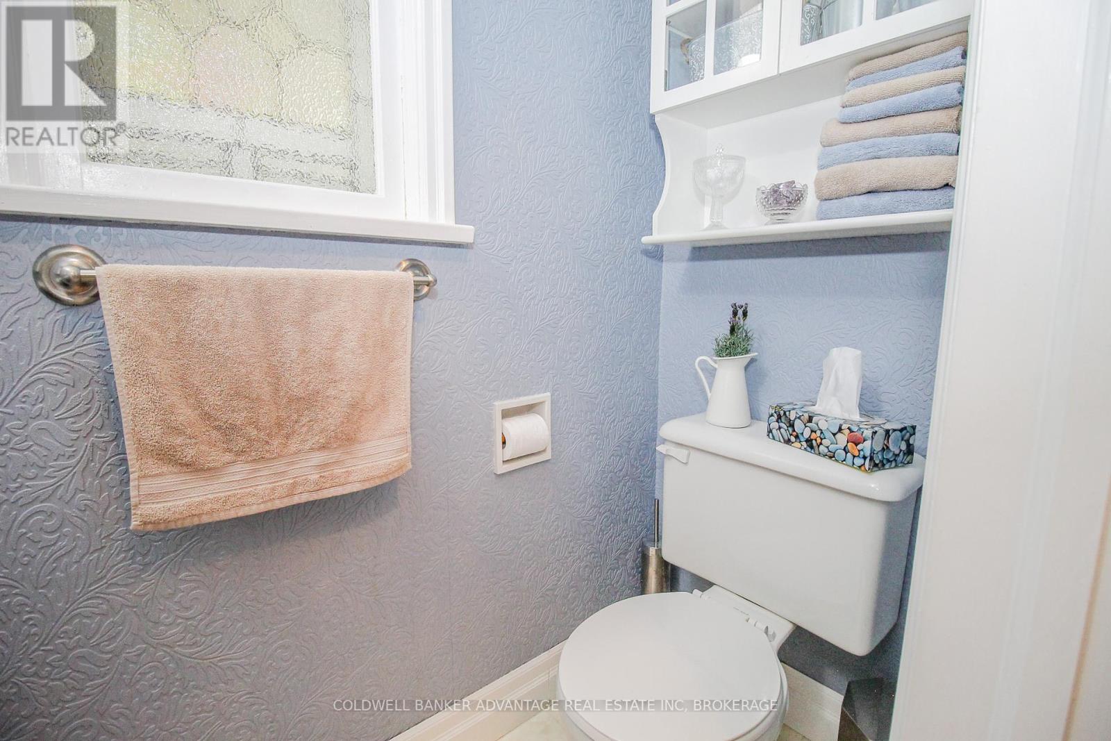 43 Gram Avenue, Welland, Ontario  L3C 1H5 - Photo 20 - X12405430