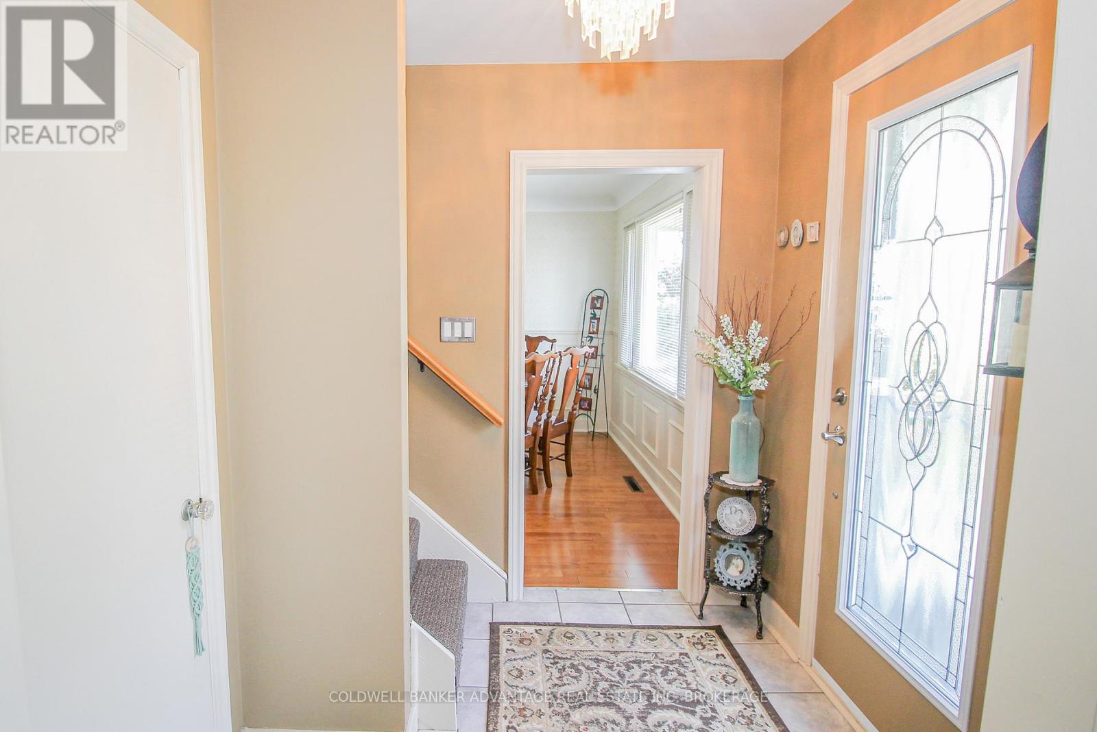 43 Gram Avenue, Welland, Ontario  L3C 1H5 - Photo 4 - X12405430