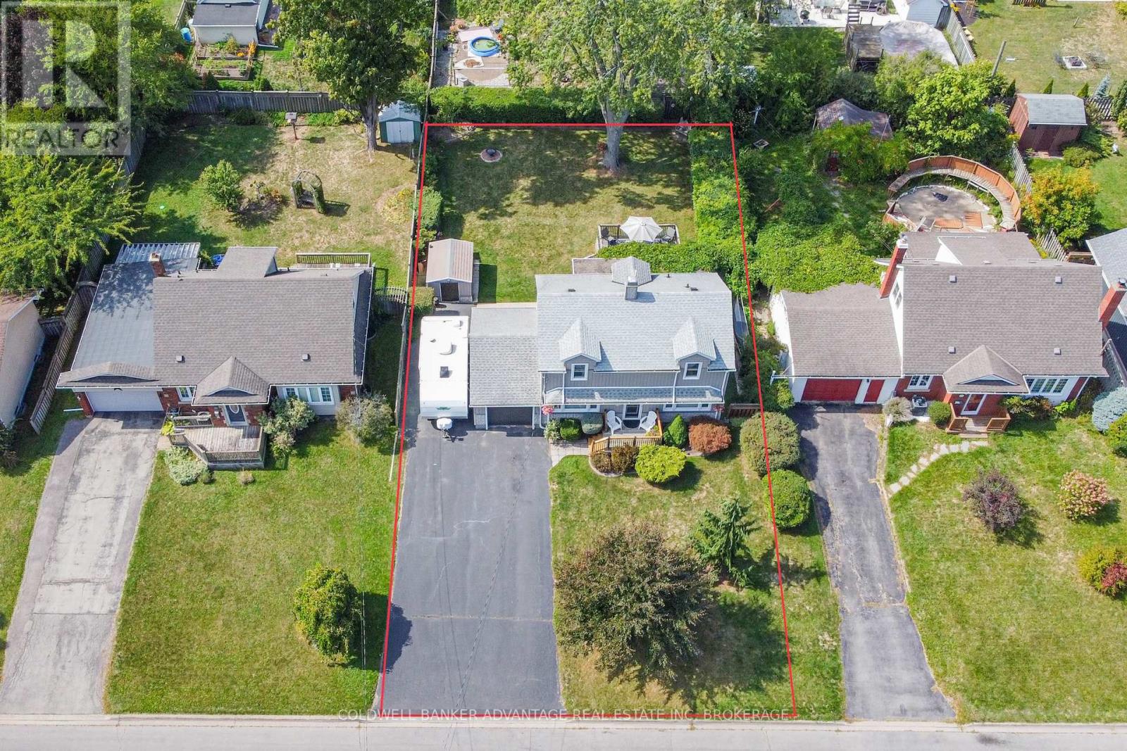 43 Gram Avenue, Welland, Ontario  L3C 1H5 - Photo 45 - X12405430