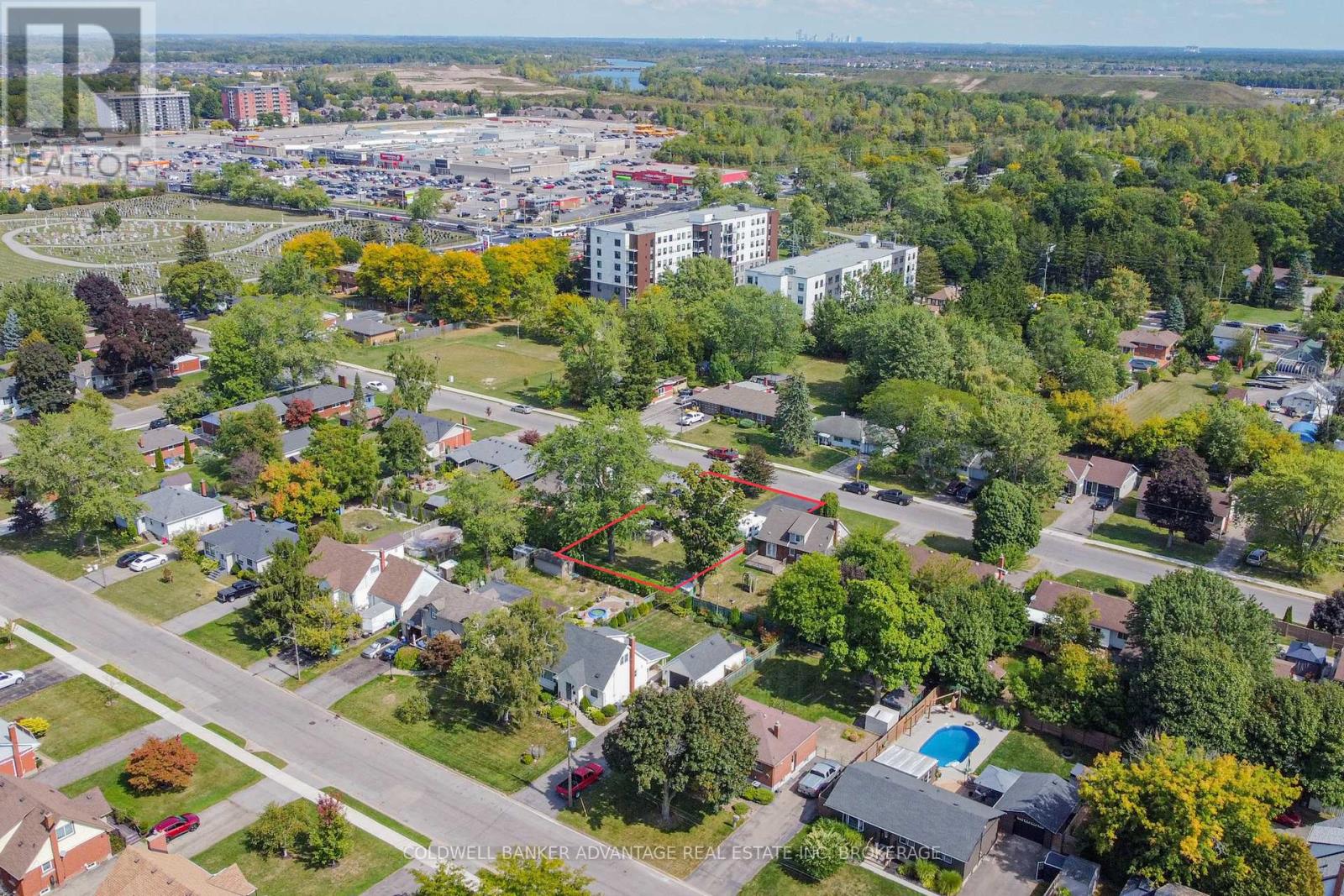 43 Gram Avenue, Welland, Ontario  L3C 1H5 - Photo 49 - X12405430