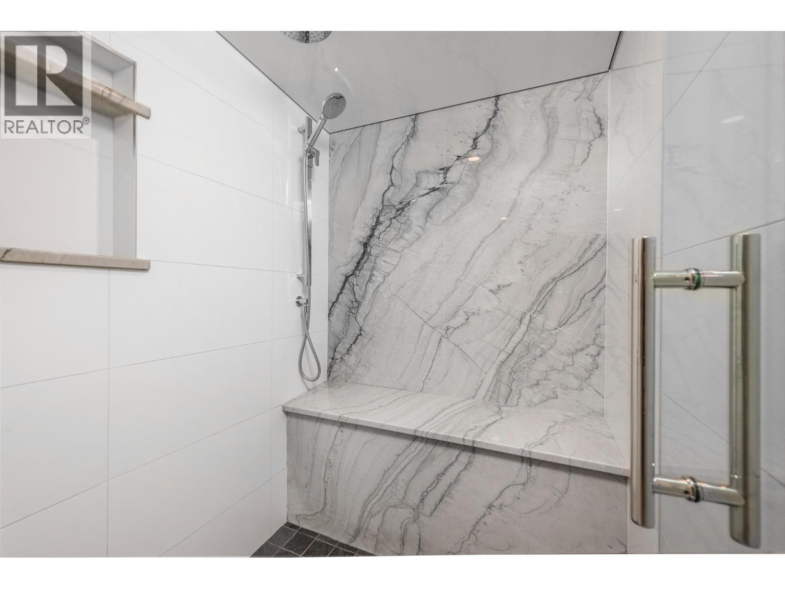 3403 20th Street, Vernon, British Columbia  V1T 4C6 - Photo 27 - 10362900