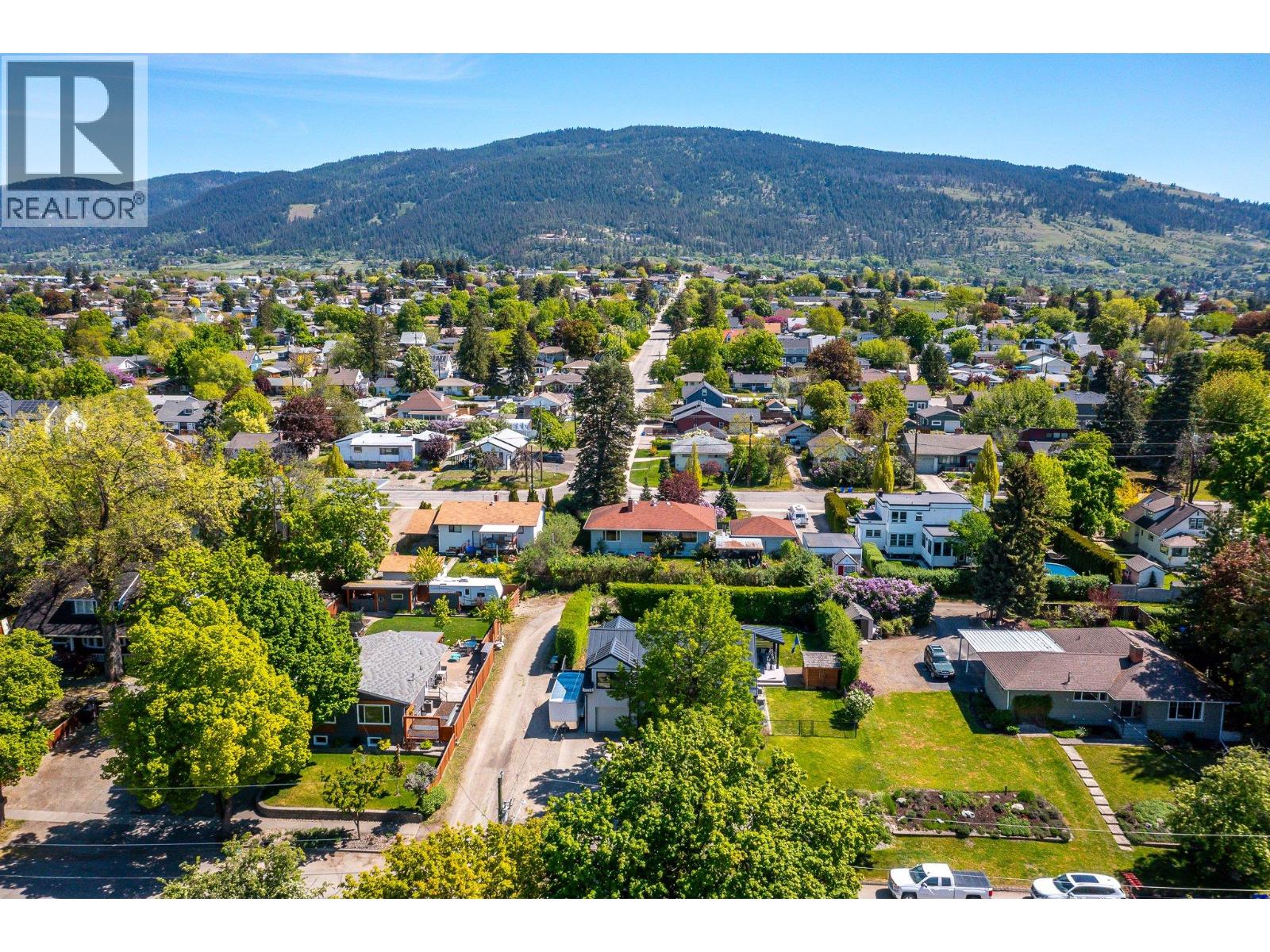 3403 20th Street, Vernon, British Columbia  V1T 4C6 - Photo 48 - 10362900