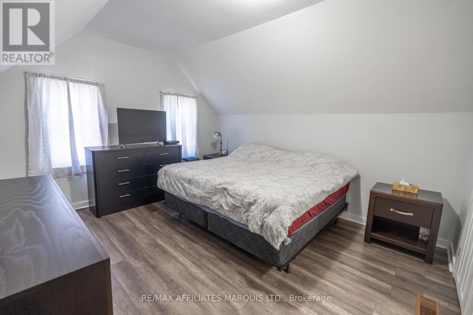 226 Louisa Street, Cornwall, Ontario  K6H 4P8 - Photo 10 - X12405406
