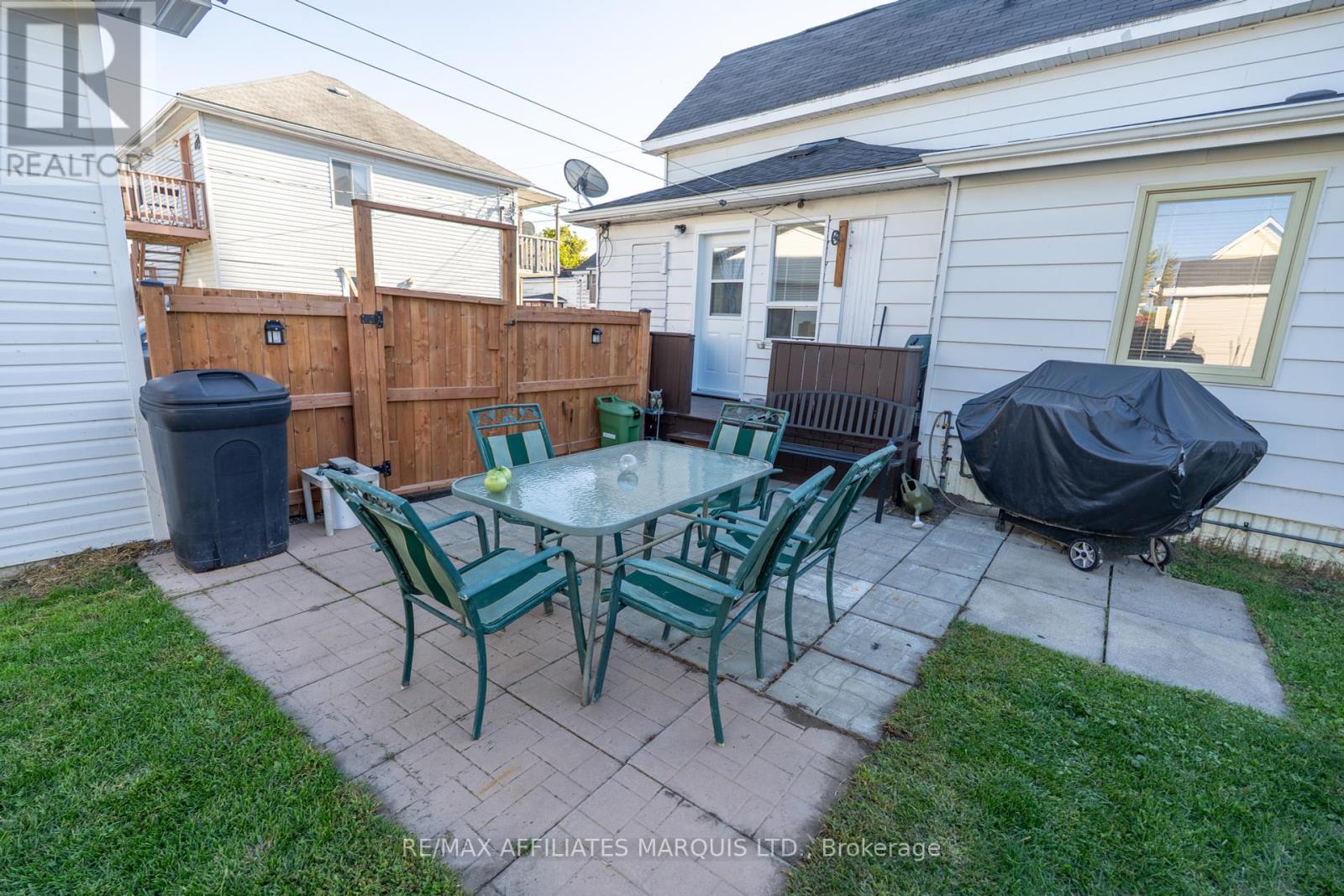 226 Louisa Street, Cornwall, Ontario  K6H 4P8 - Photo 20 - X12405406