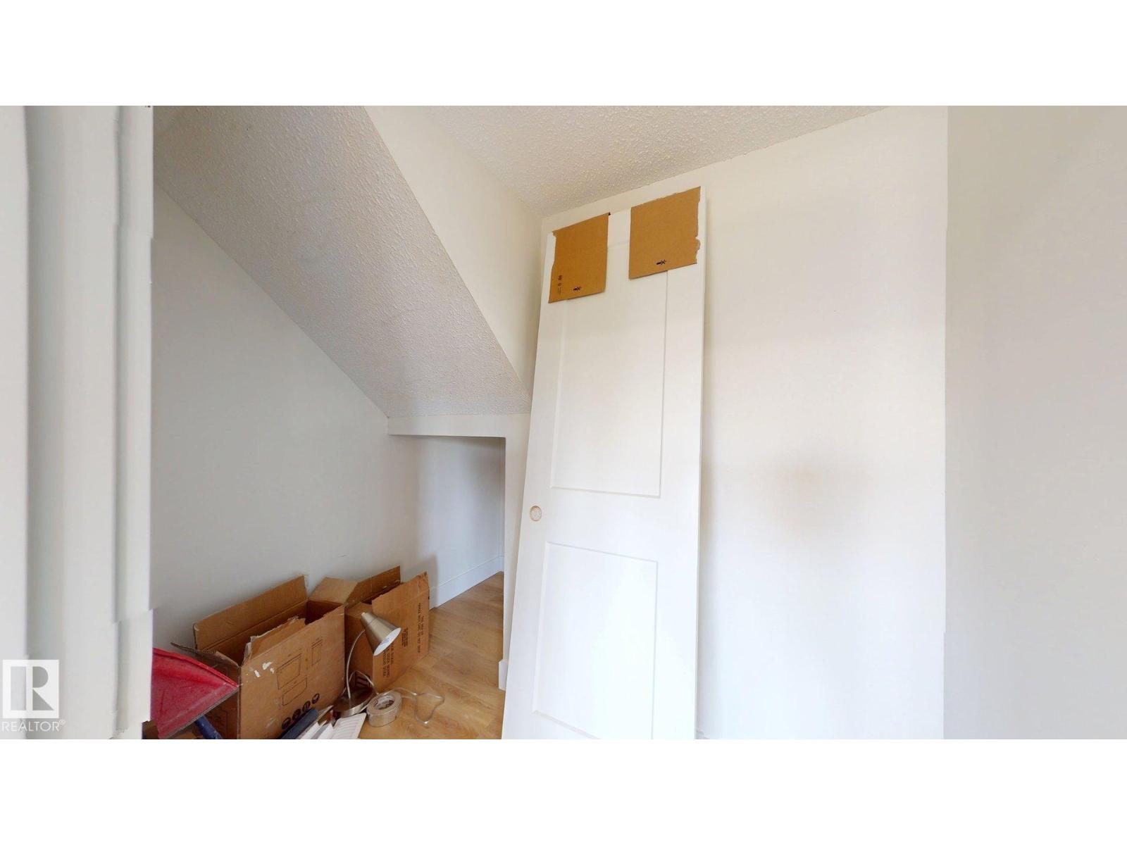 1396 Lakewood Rd W Nw, Edmonton, Alberta  T6K 3M2 - Photo 29 - E4457903
