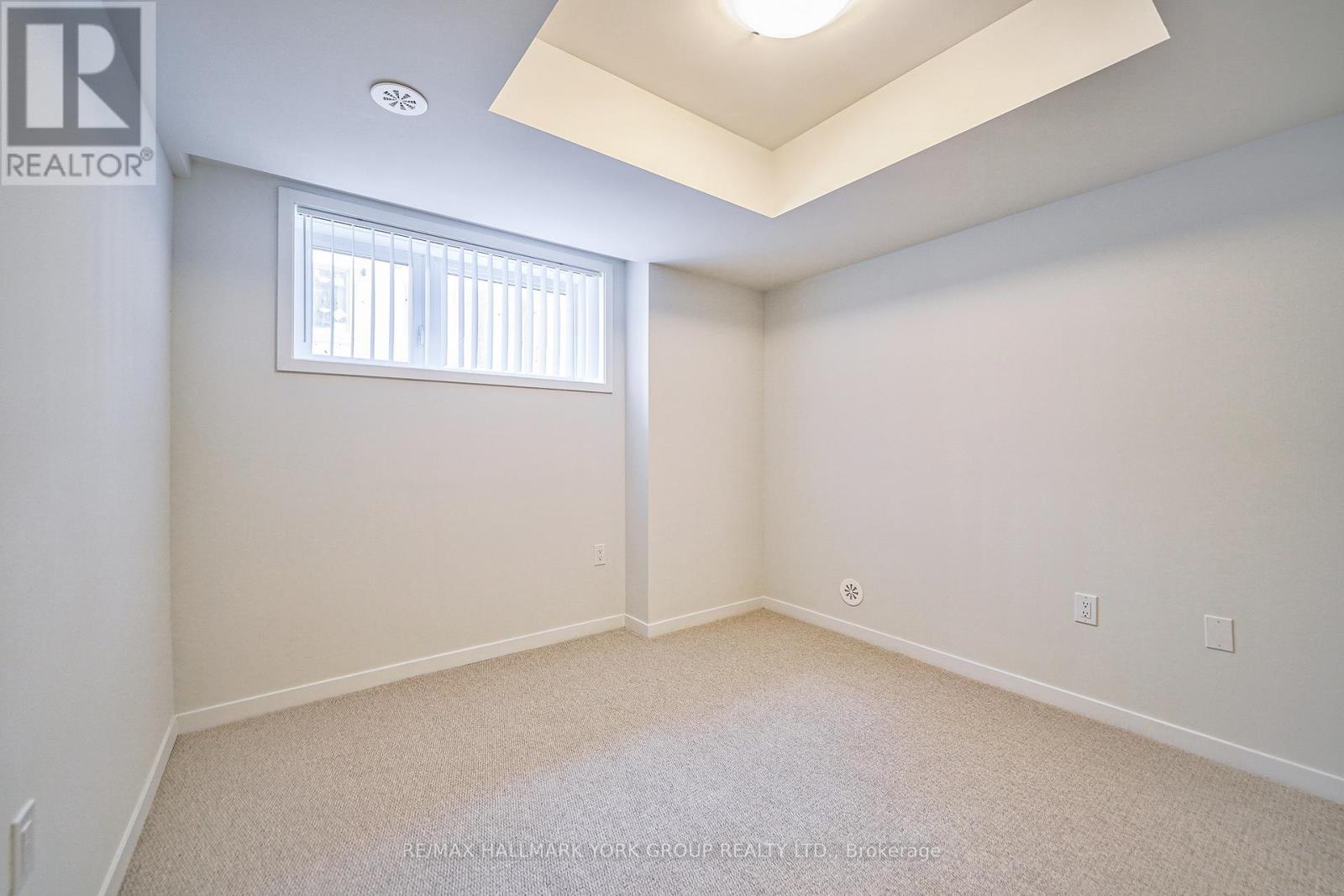 180 - 151 Honeycrisp Crescent, Vaughan, Ontario  L4K 0N7 - Photo 21 - N12405429