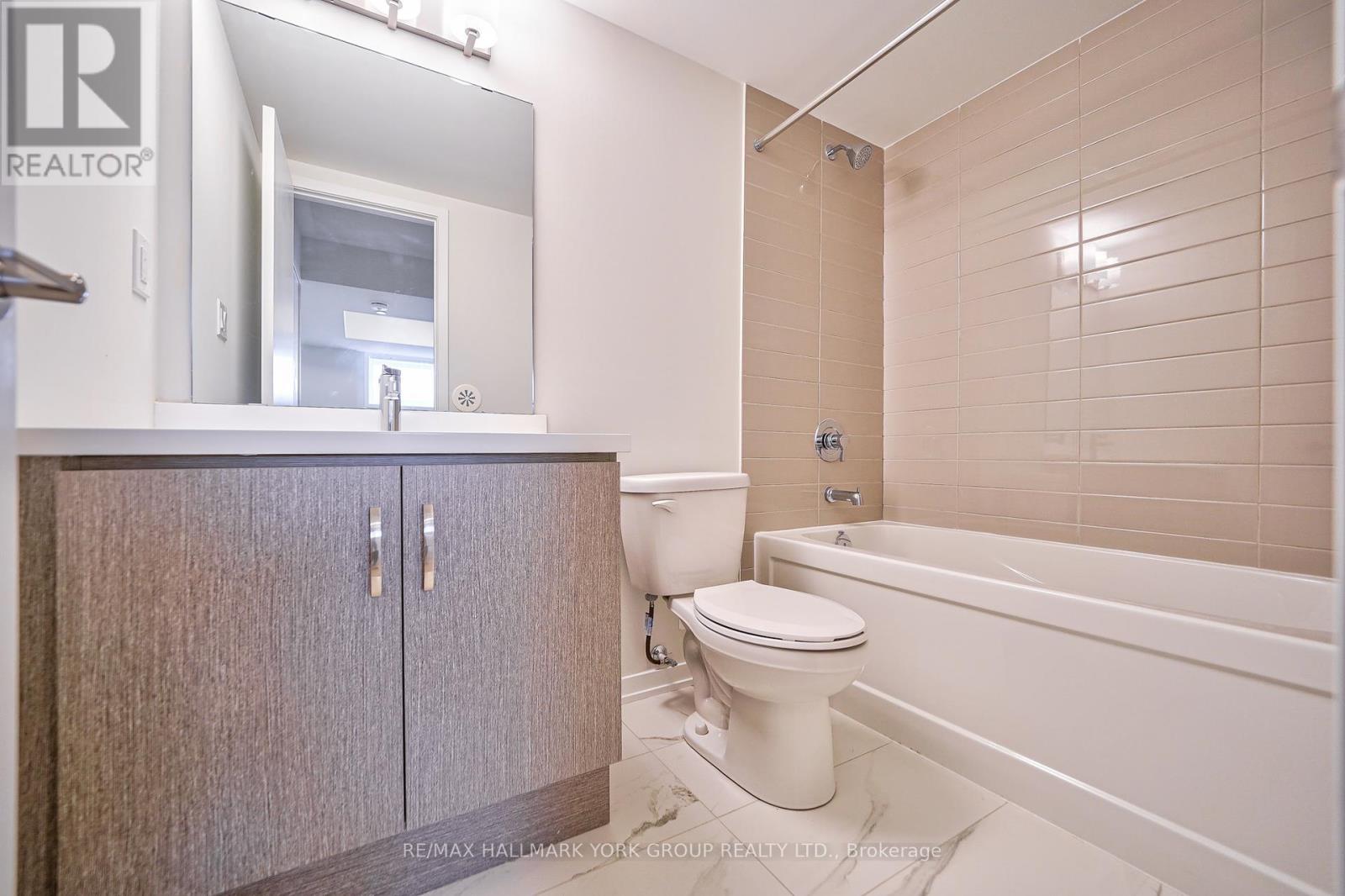 180 - 151 Honeycrisp Crescent, Vaughan, Ontario  L4K 0N7 - Photo 24 - N12405429