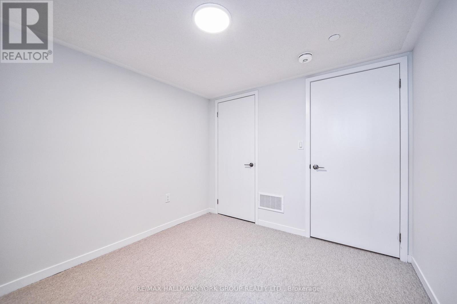 180 - 151 Honeycrisp Crescent, Vaughan, Ontario  L4K 0N7 - Photo 27 - N12405429