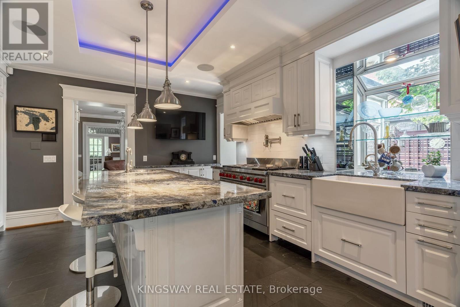 166 High Park Avenue, Toronto (High Park North), Ontario  M6P 2S4 - Photo 22 - W12405410