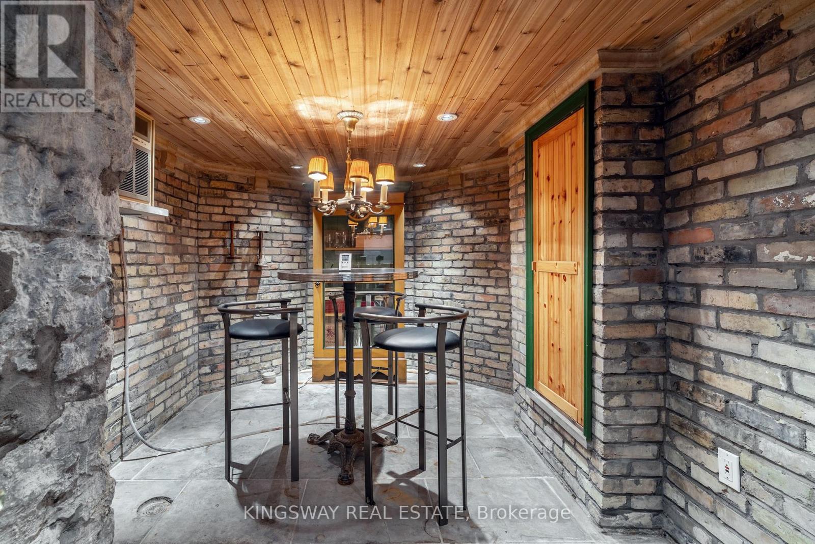 166 High Park Avenue, Toronto (High Park North), Ontario  M6P 2S4 - Photo 45 - W12405410