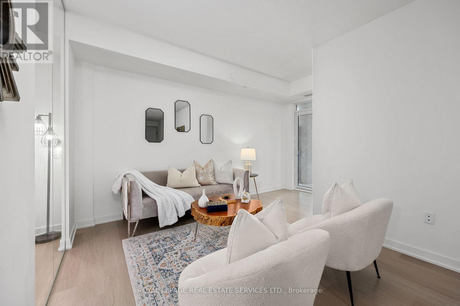 708 - 859 The Queensway, Toronto, Ontario  M8Z 1N8 - Photo 2 - W12405423