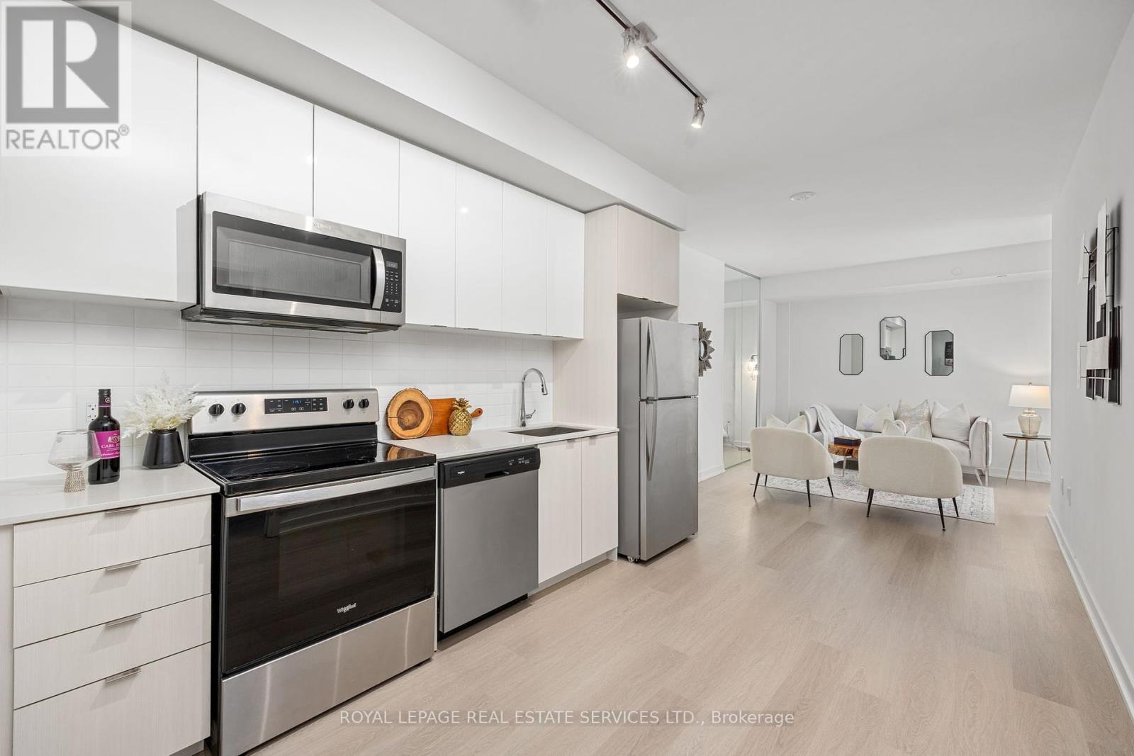 708 - 859 The Queensway, Toronto, Ontario  M8Z 1N8 - Photo 9 - W12405423
