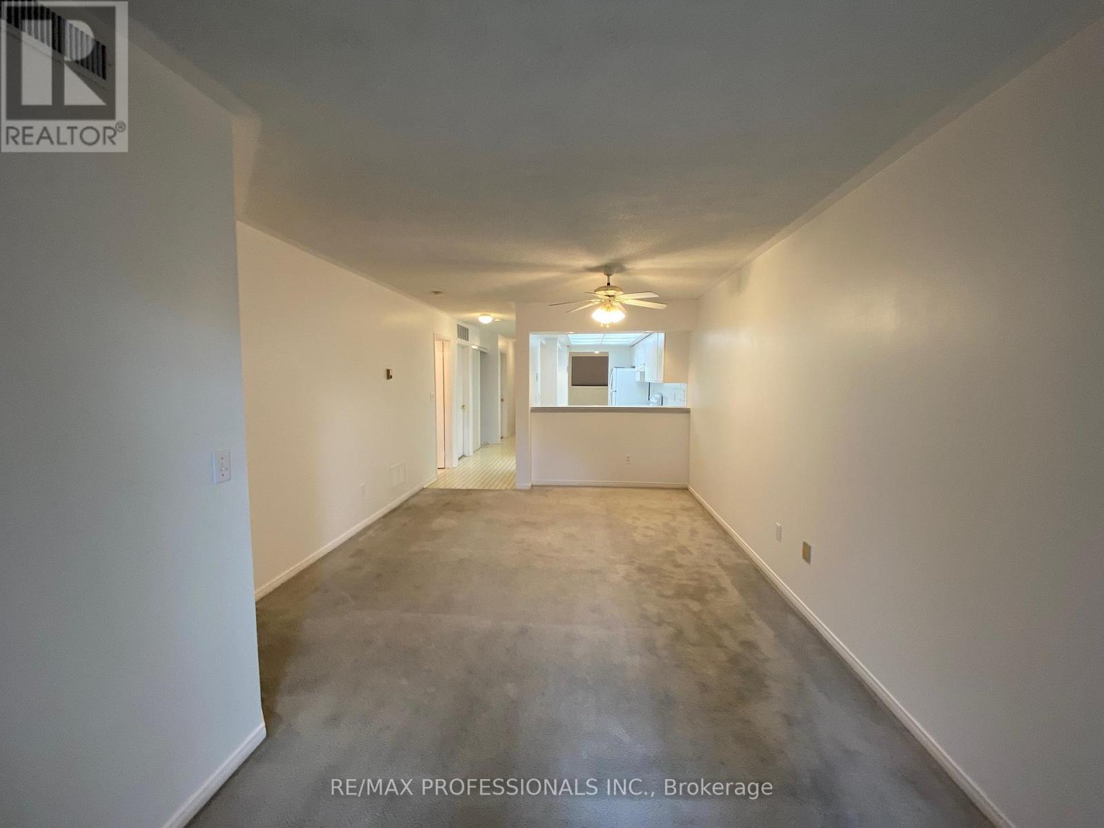 216 - 65 Bristol Road, Mississauga (Hurontario), Ontario  L4Z 3P1 - Photo 10 - W12405437