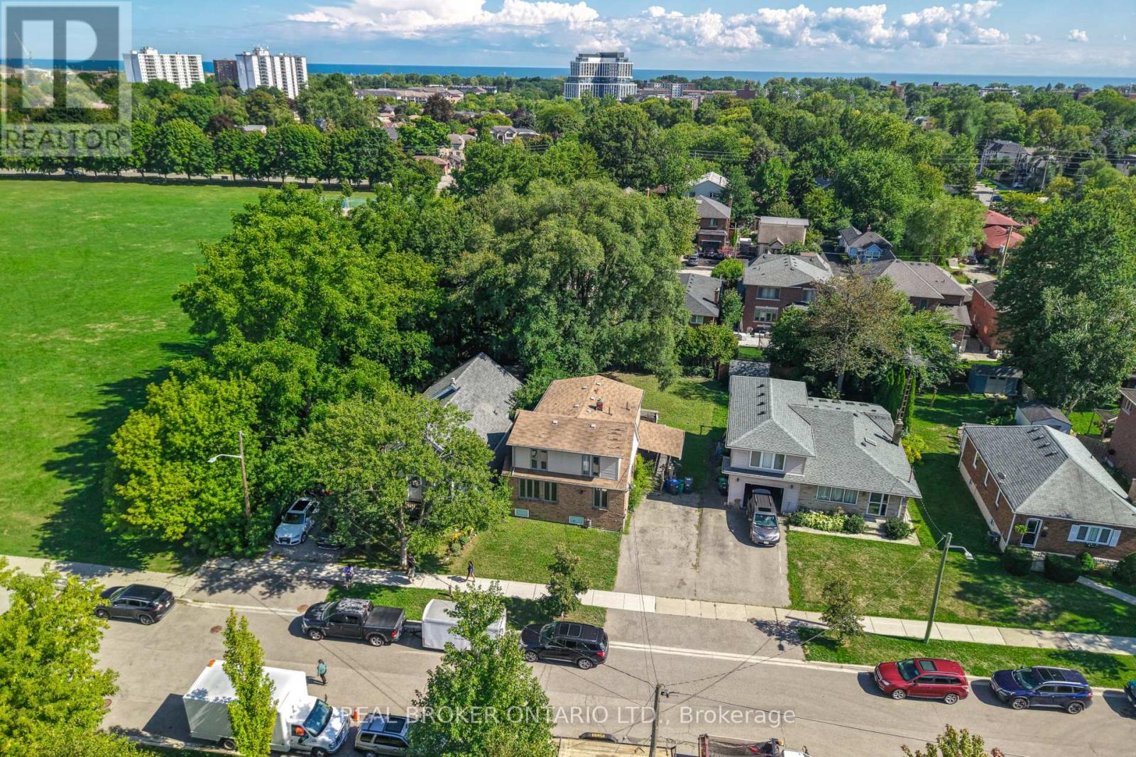 446 Orano Avenue, Mississauga (Mineola), Ontario  L5G 2B9 - Photo 14 - W12392035