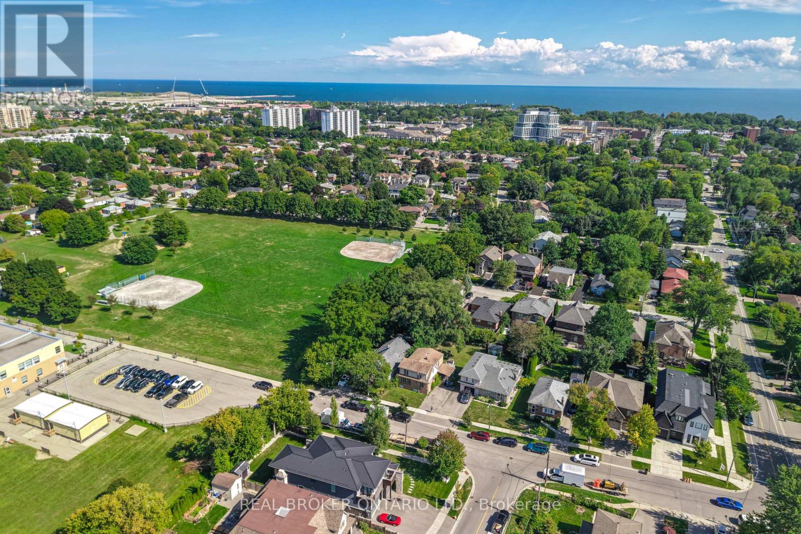 446 Orano Avenue, Mississauga (Mineola), Ontario  L5G 2B9 - Photo 16 - W12392035