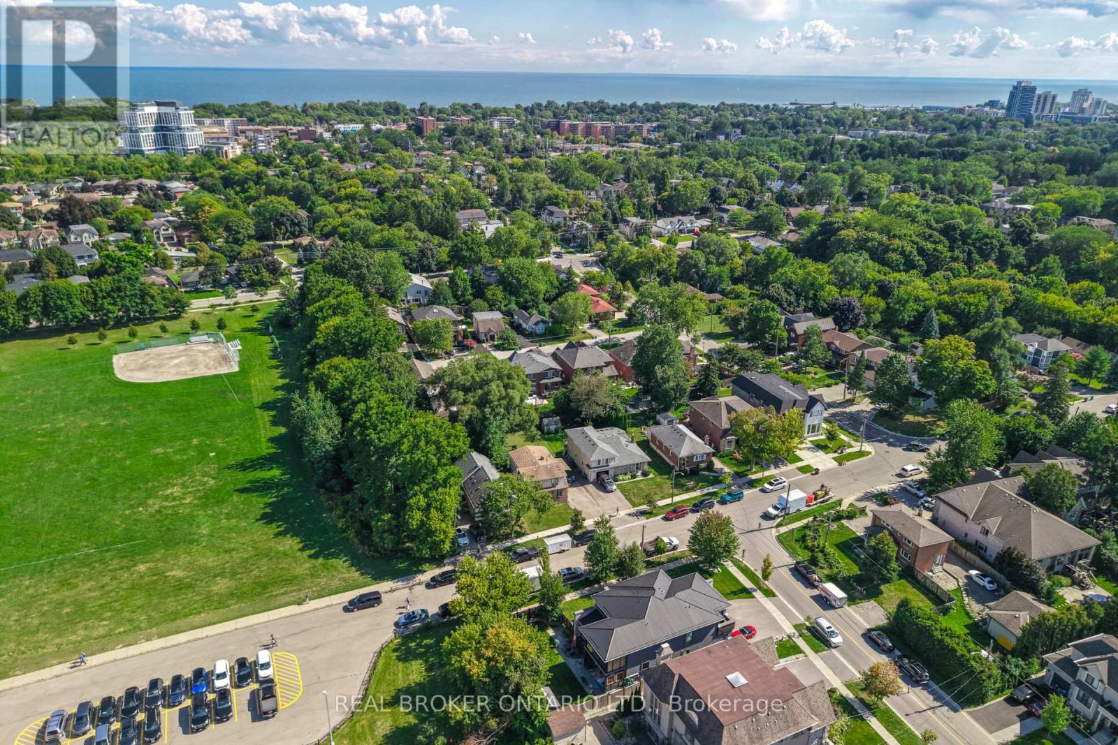 446 Orano Avenue, Mississauga (Mineola), Ontario  L5G 2B9 - Photo 17 - W12392035