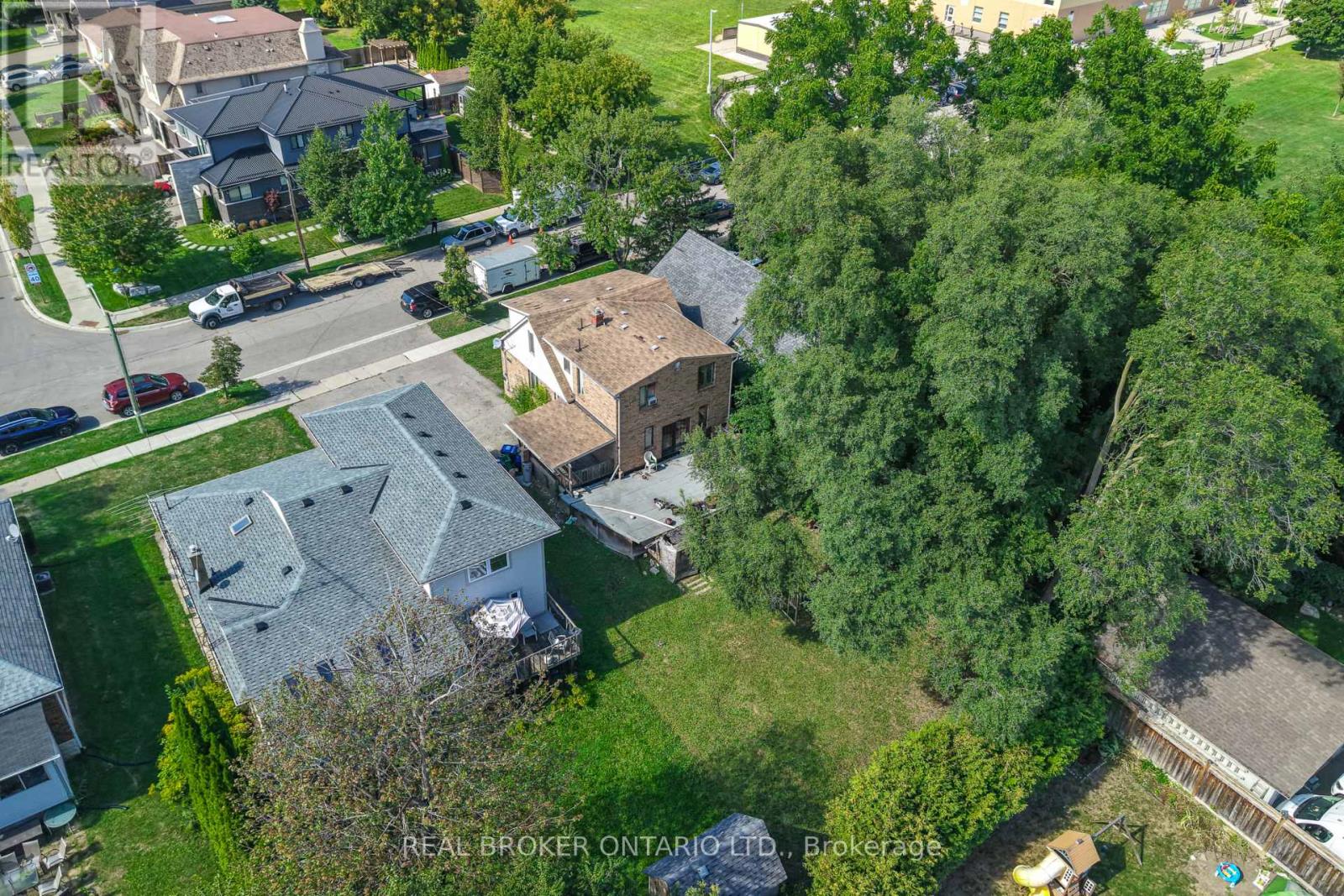 446 Orano Avenue, Mississauga (Mineola), Ontario  L5G 2B9 - Photo 20 - W12392035