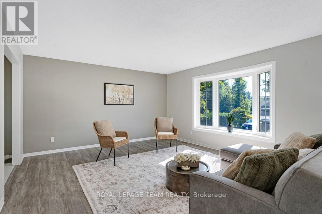 712 Hyndman Road, Edwardsburgh/cardinal, Ontario  K0E 1X0 - Photo 5 - X12405453