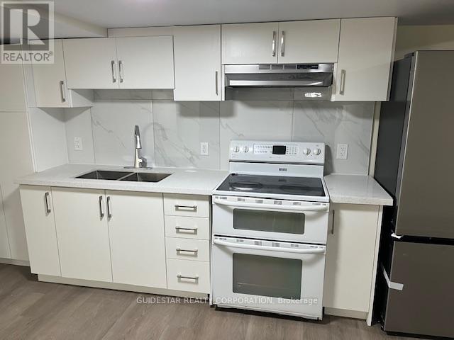 B - 223 Twyford Street, Ottawa, Ontario  K1V 0V9 - Photo 4 - X12405457