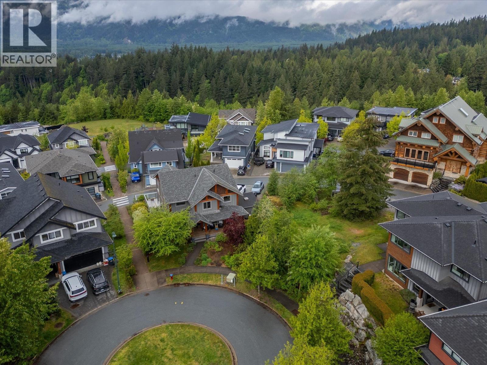 2943 Strangway Place, Squamish, British Columbia  V8B 0P8 - Photo 8 - R3048230