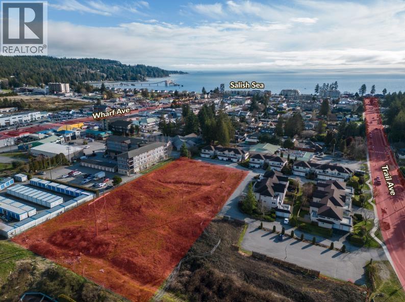 5634 TRAIL AVENUE, Sechelt, British Columbia