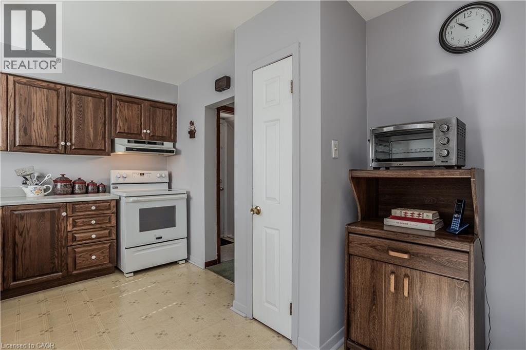 1254 Treeland Street, Burlington, Ontario  L7R 3T6 - Photo 14 - 40767070