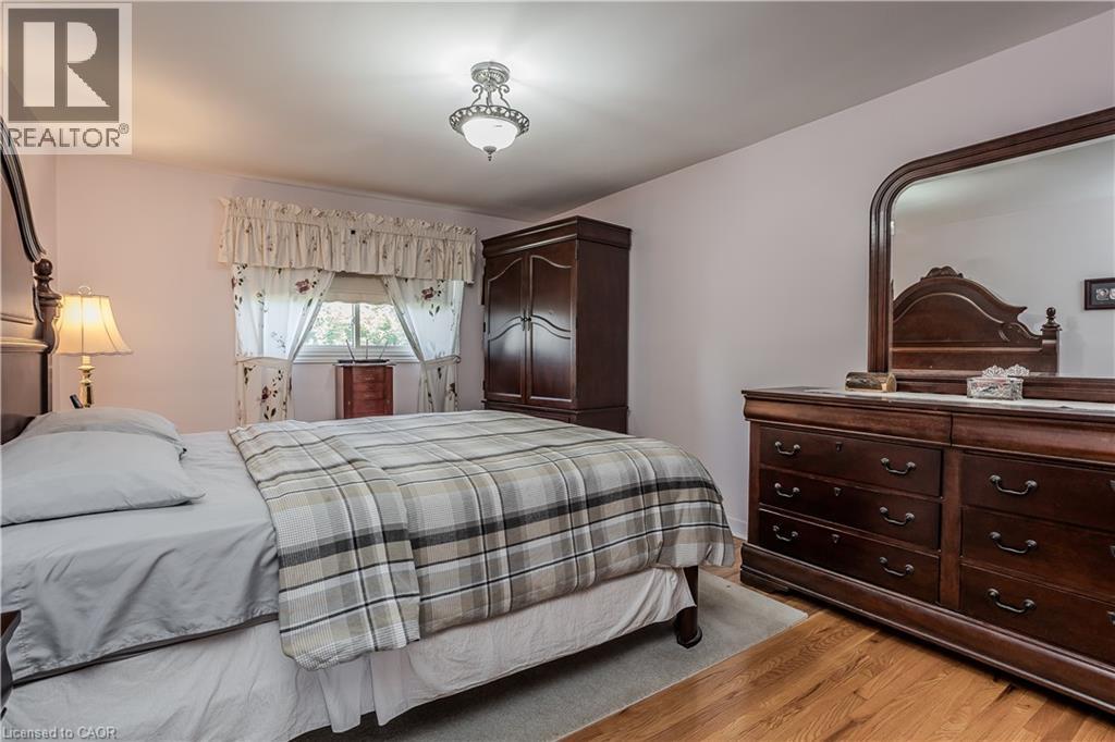 1254 Treeland Street, Burlington, Ontario  L7R 3T6 - Photo 18 - 40767070