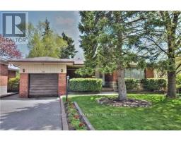 33 FARMCREST DRIVE, Toronto, Ontario