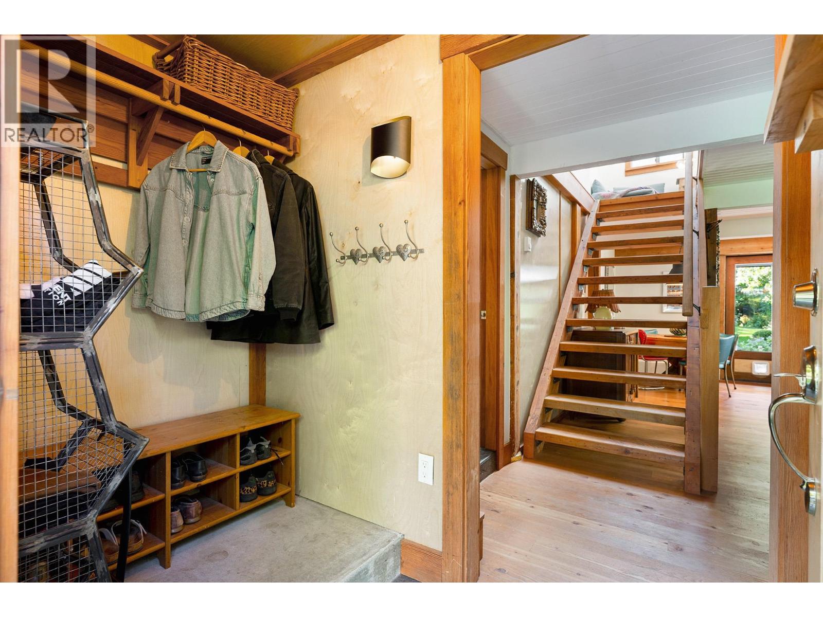 1312 Oceanview Road, Bowen Island, British Columbia  V0N 1G1 - Photo 14 - R3038869