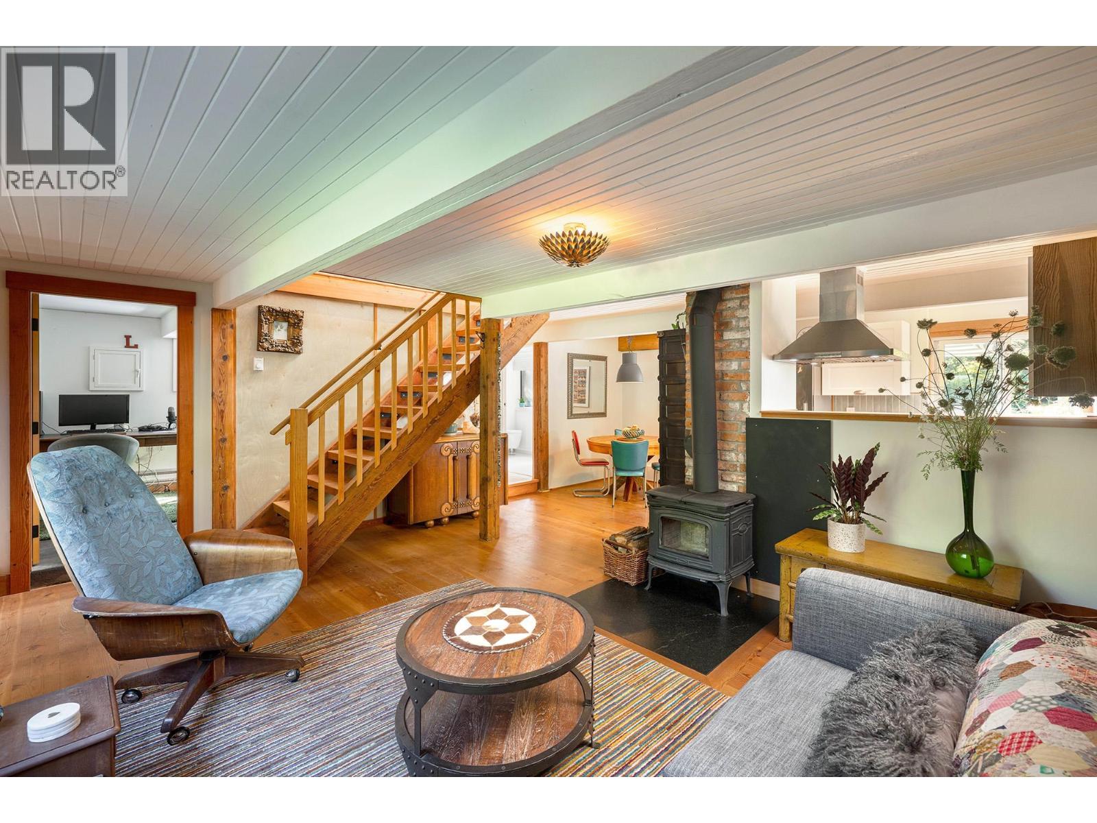 1312 Oceanview Road, Bowen Island, British Columbia  V0N 1G1 - Photo 6 - R3038869
