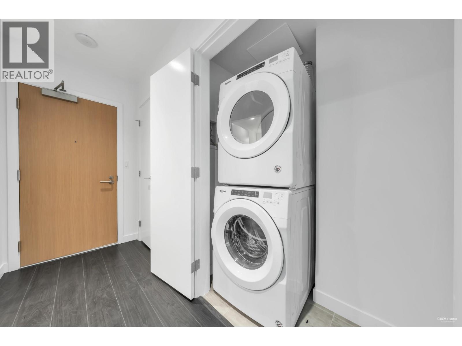 3402 2085 Skyline Court, Burnaby, British Columbia  V5C 0M6 - Photo 11 - R3048135