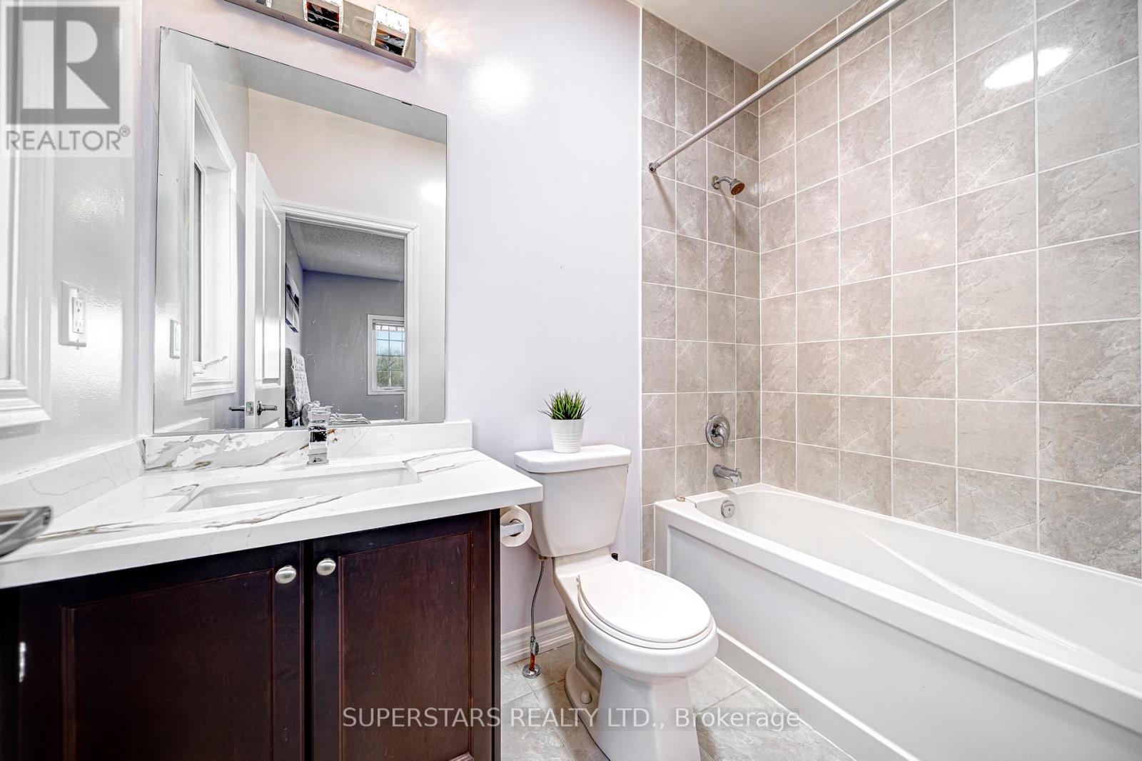 31 Roy Harper Avenue, Aurora, Ontario  L4G 0V4 - Photo 25 - N12405445