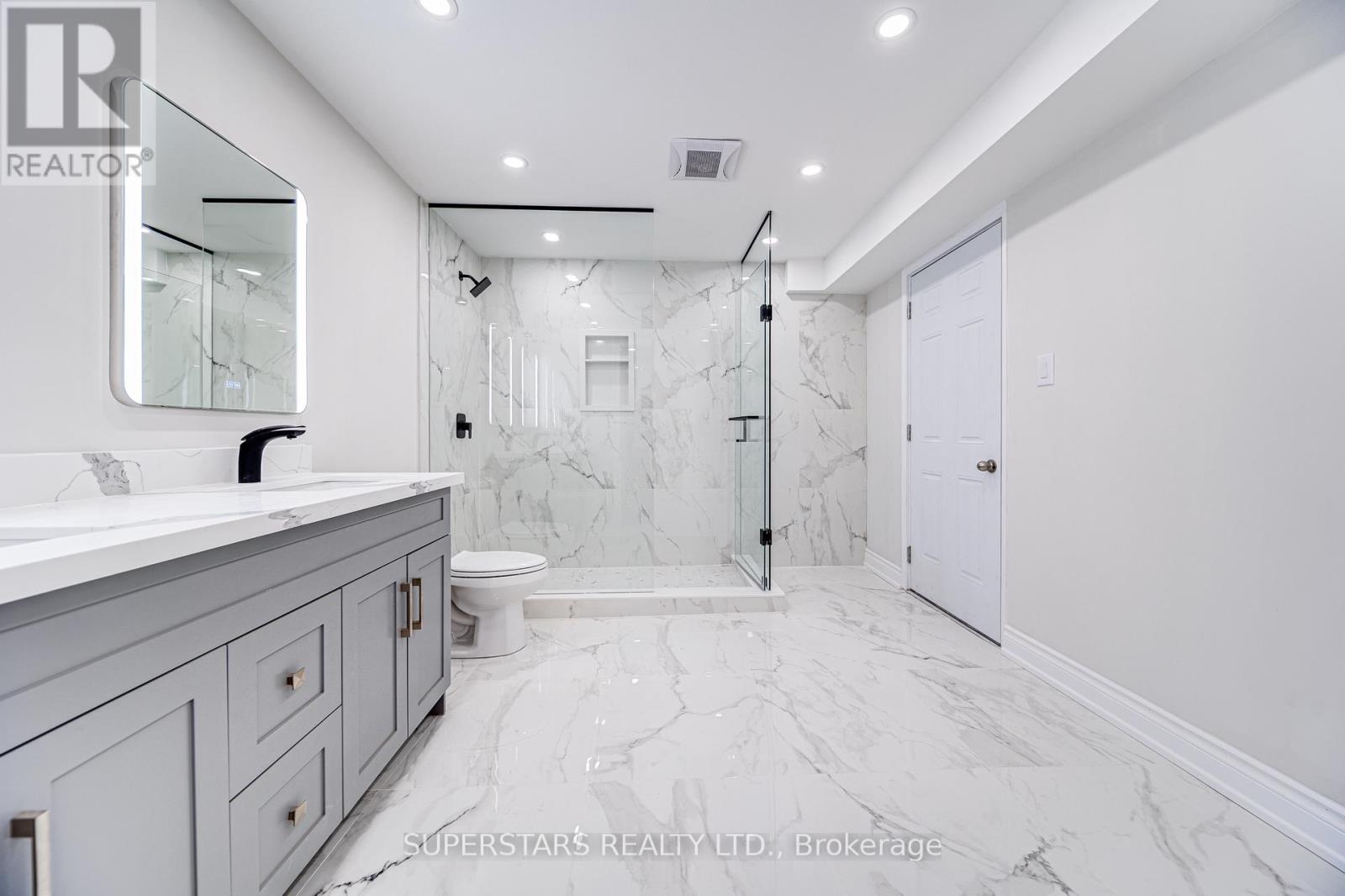 31 Roy Harper Avenue, Aurora, Ontario  L4G 0V4 - Photo 29 - N12405445